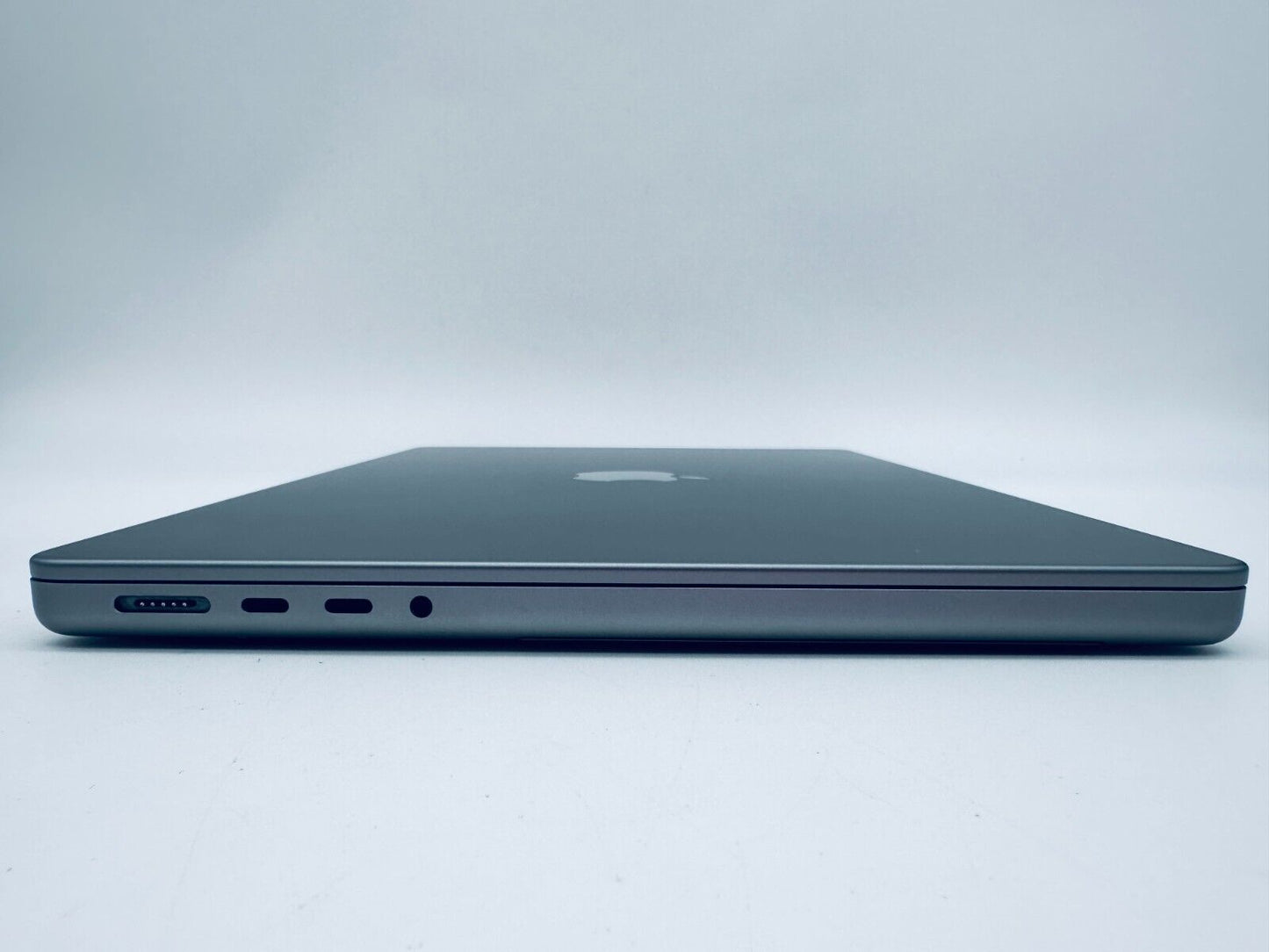 Apple MacBook Pro 14" 2023 M3 8-Core CPU 10-Core GPU 8GB 512GB SSD In Space Grey