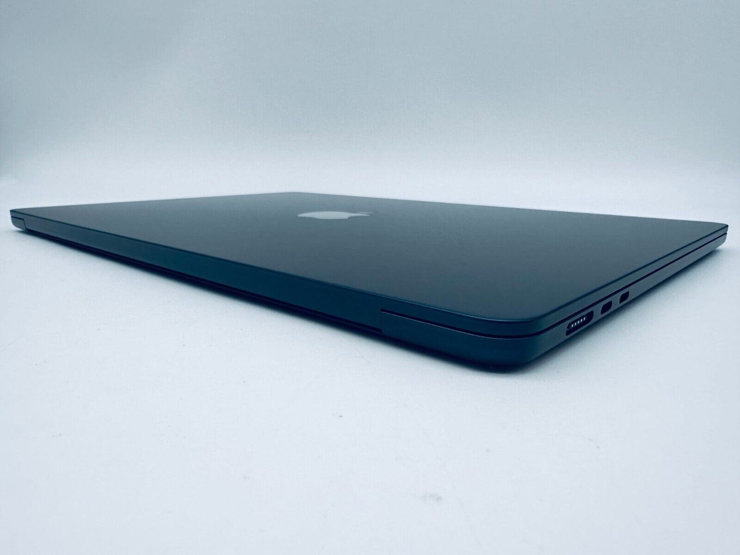 Apple MacBook Air 15.3" M2 8-Core CPU 10-Core GPU 8GB 256GB, In MDT Blue