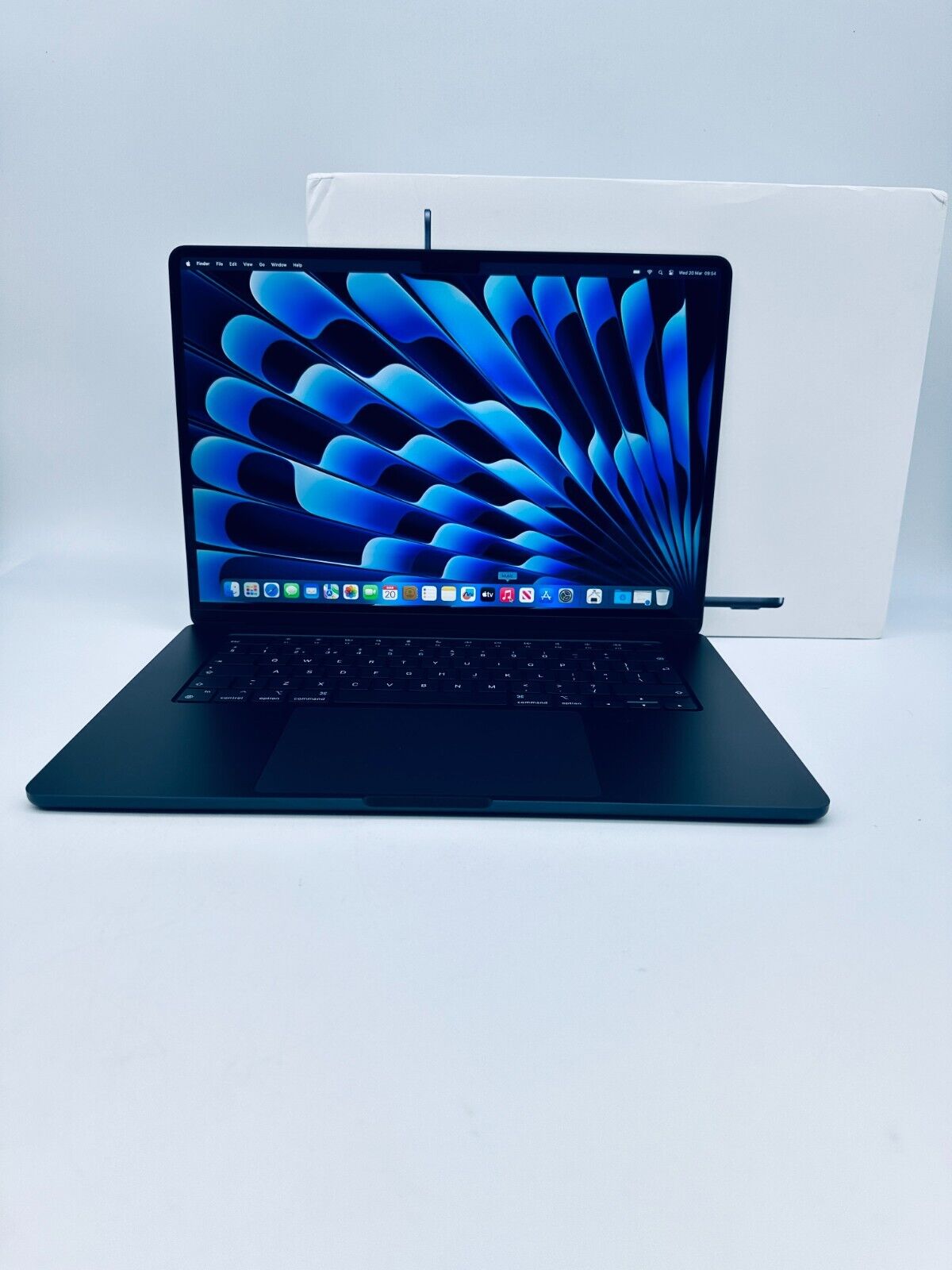 Apple MacBook Air 15.3" M2 8-Core CPU 10-Core GPU 8GB RAM 256GB Midnight Blue A+
