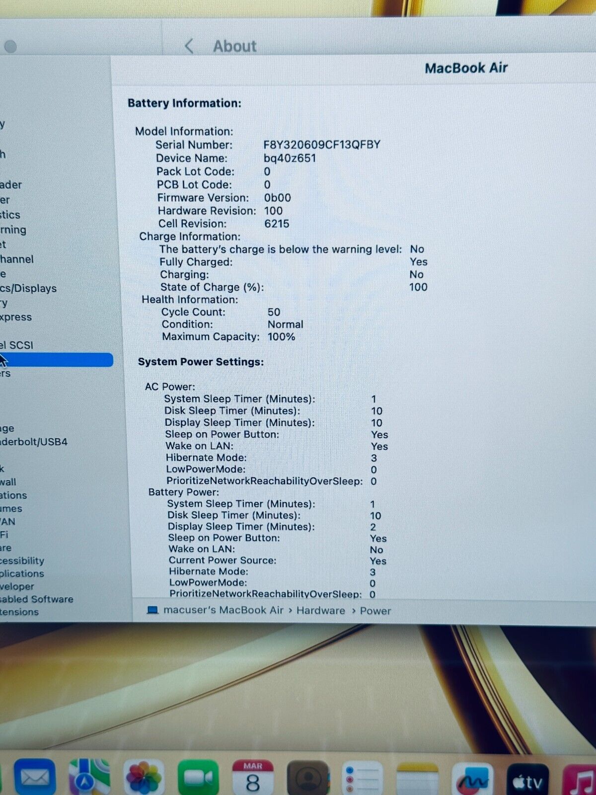 Apple M2 MacBook Air 13.6" 8-Core CPU 8-Core GPU 8GB Ram 256GB In Starlight