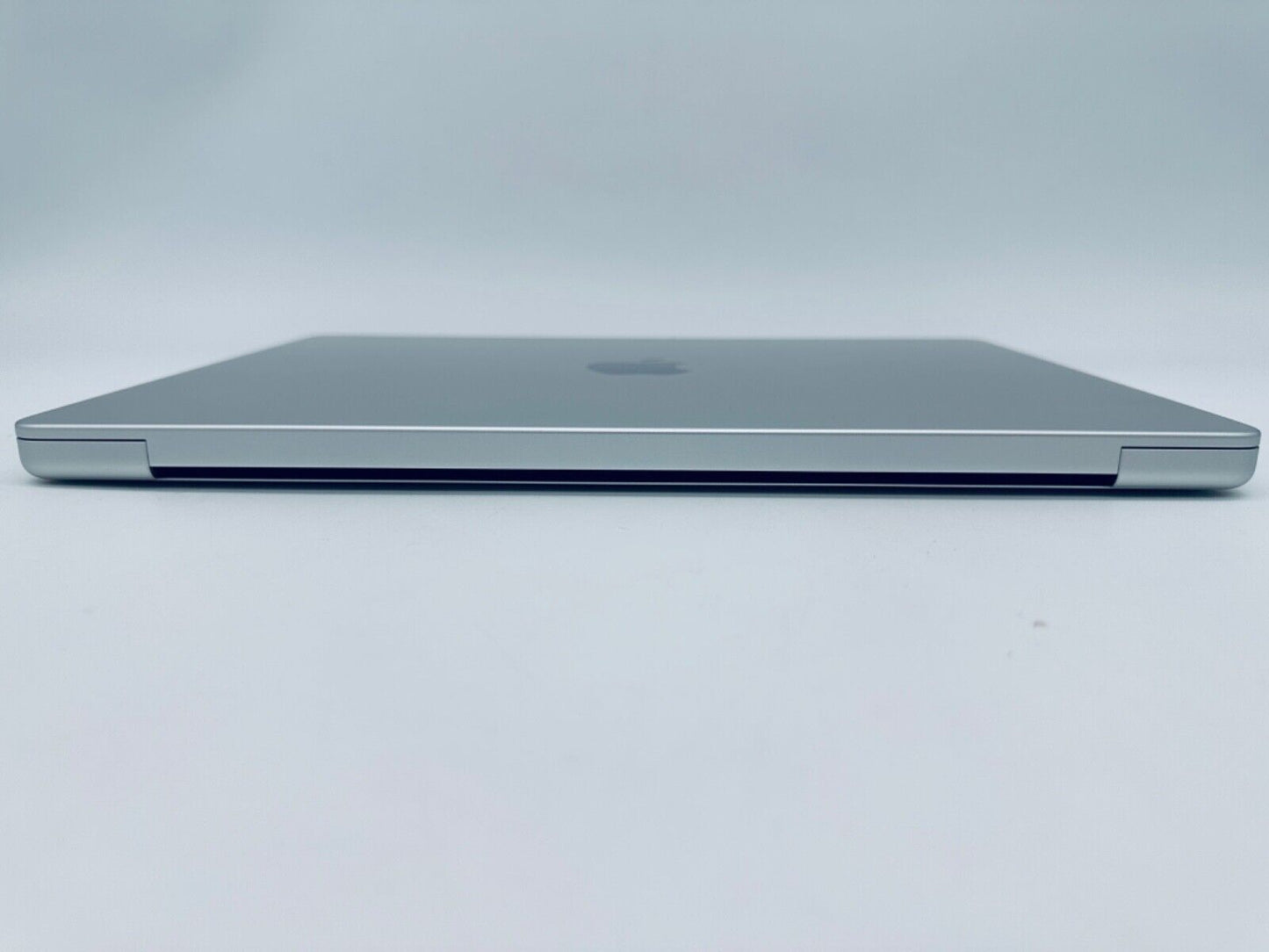 Apple MacBook Pro 14" 2023 M2 Pro 10-Core CPU 16-Core GPU 16GB 512GB In Silver