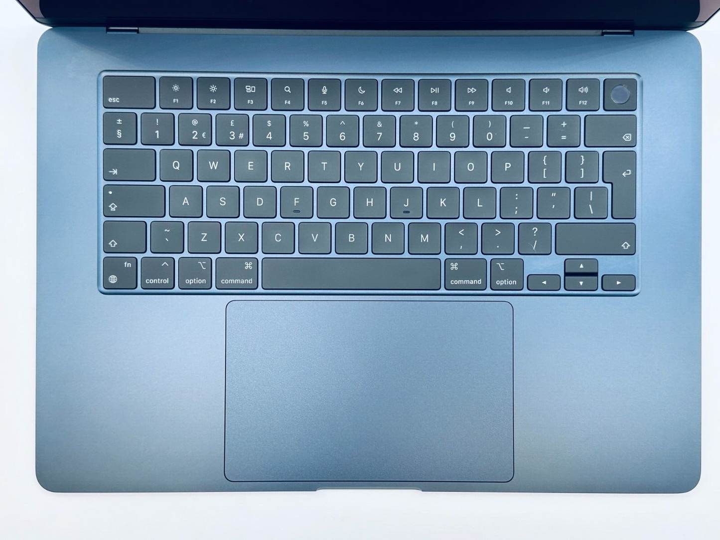 Apple MacBook Air 15.3" M2 8-Core CPU 10-Core GPU 8GB RAM 256GB Midnight Blue A+