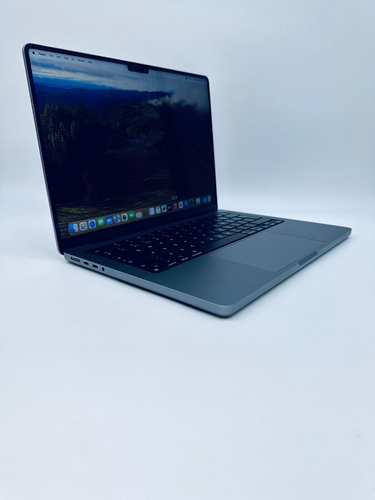 Apple MacBook Pro 14" 2023 M3 8-Core CPU 10-Core GPU 8GB 512GB SSD