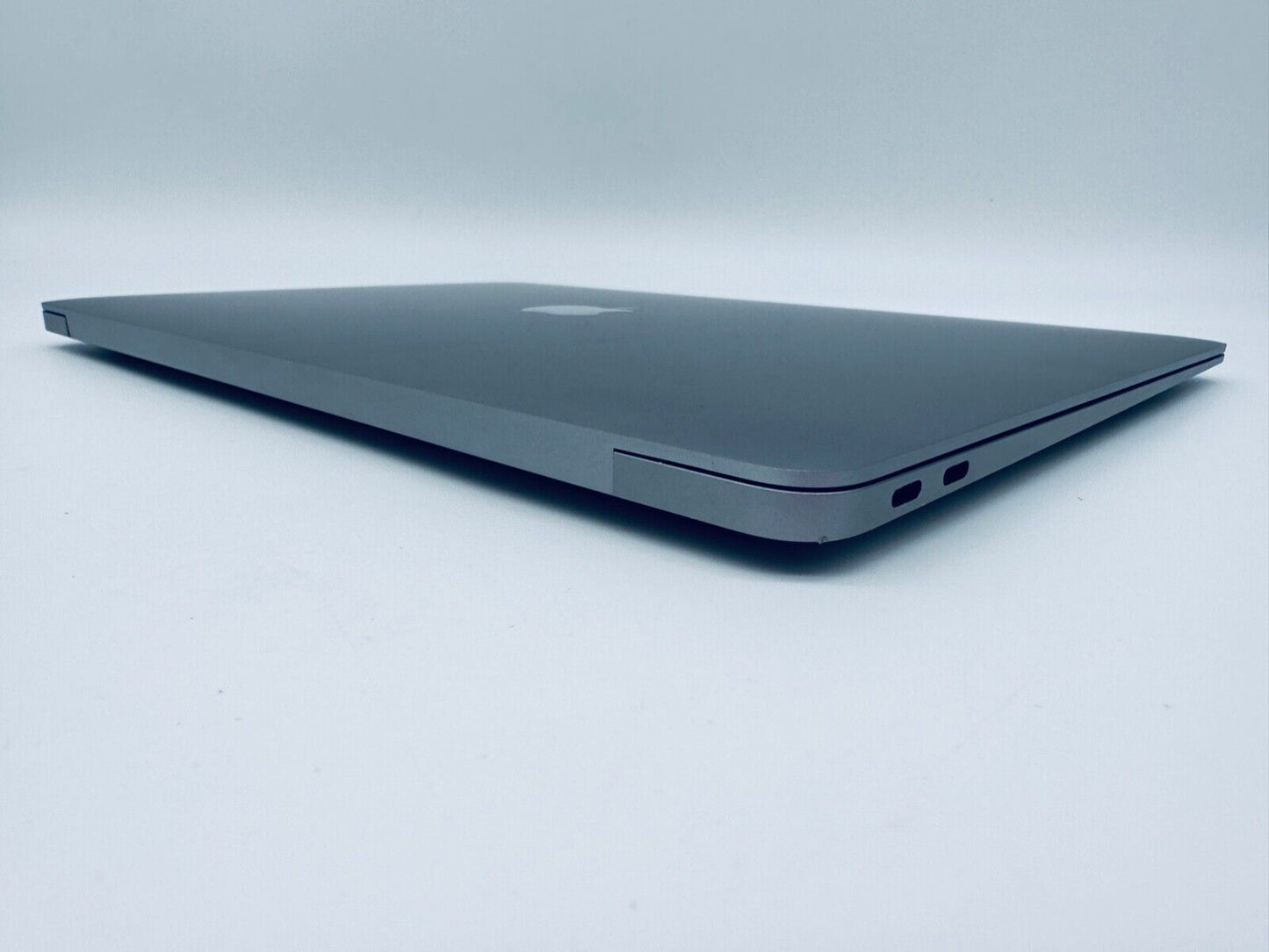Apple MacBook Air 13" Retina M1 8-Core CPU 7-Core GPU 16GB Ram 256GB SSD