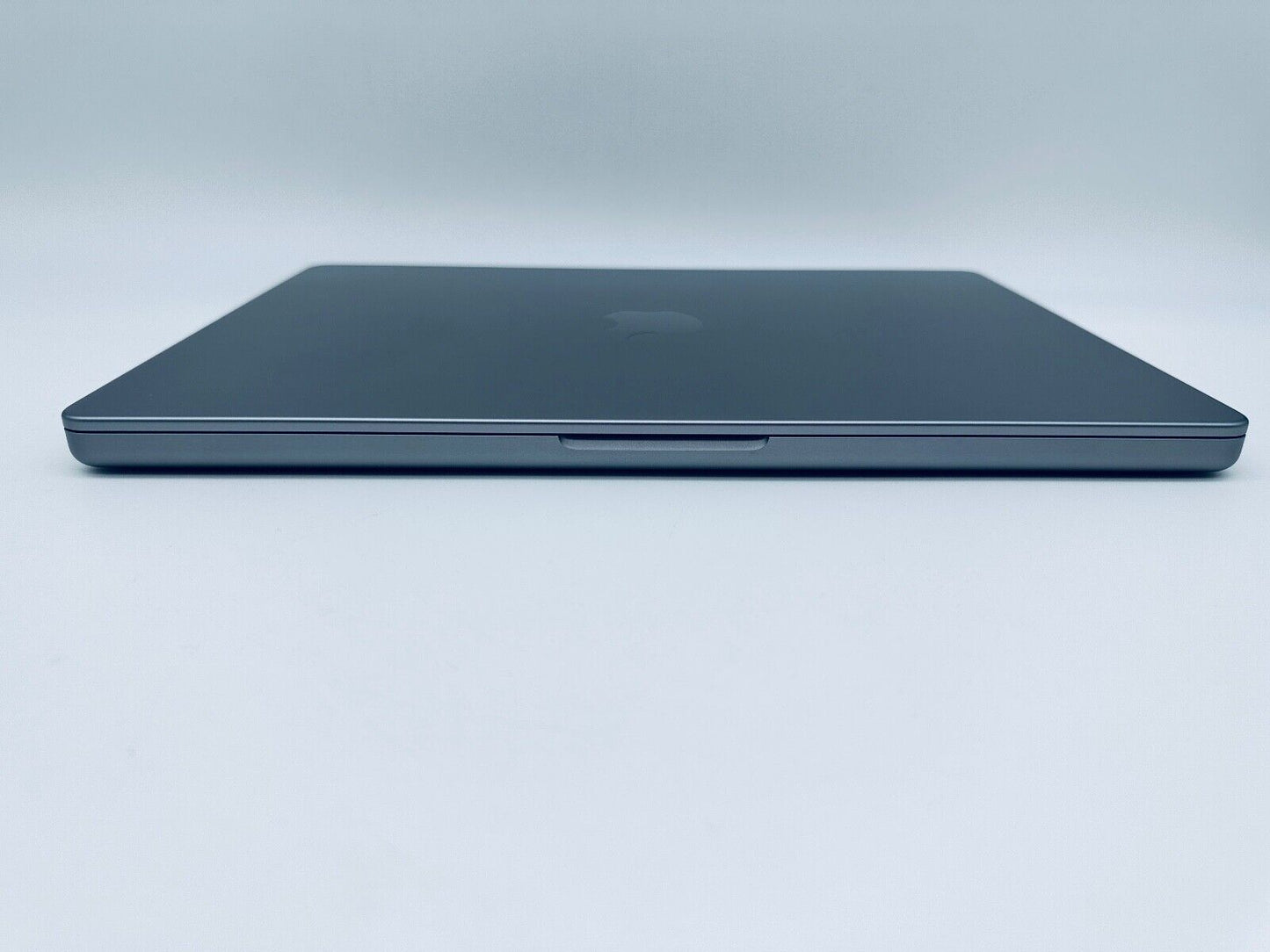 Apple MacBook Pro 14" 2023 M3 8-Core CPU 10-Core GPU 8GB 512GB SSD