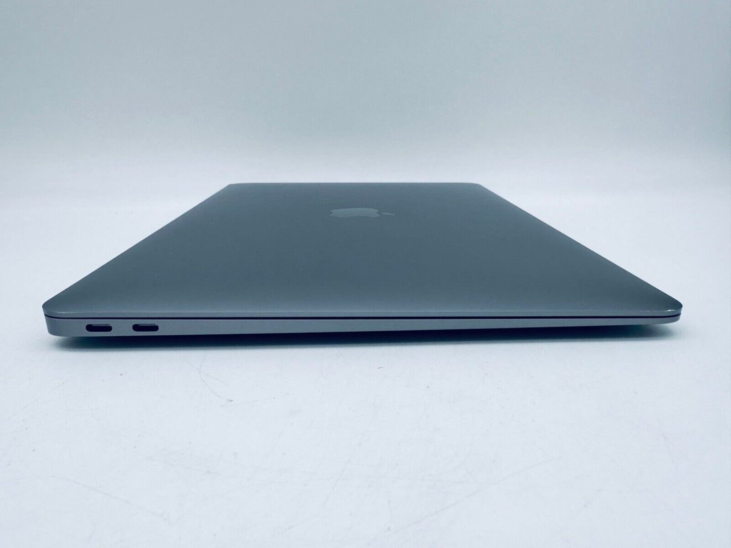 Apple MacBook Air 13" Retina M1 8-Core CPU 8-GPU 8GB Ram 512GB SSD