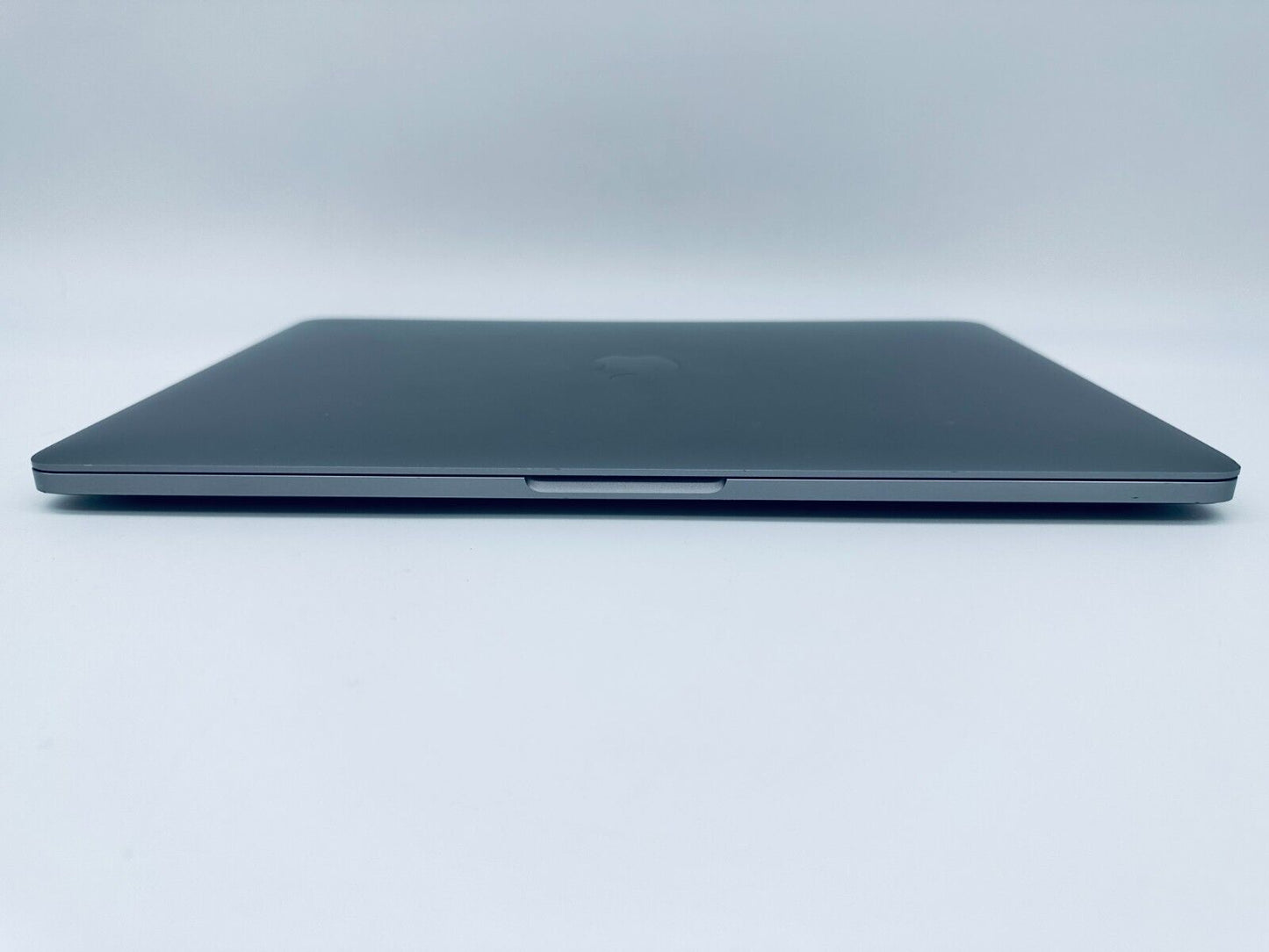 Apple MacBook Pro 13 M2 Touch Bar 8-Core CPU 10-GPU 16GB Ram 1TB SSD
