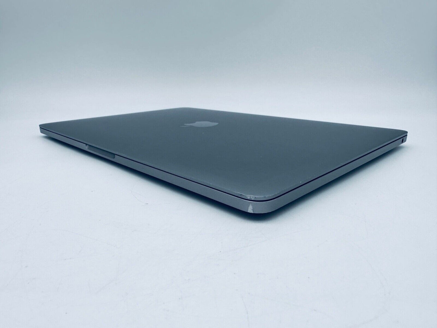 Apple MacBook Pro 13" Retina M1 Touch Bar 8-Core CPU 8-GPU 16GB Ram 512GB SSD