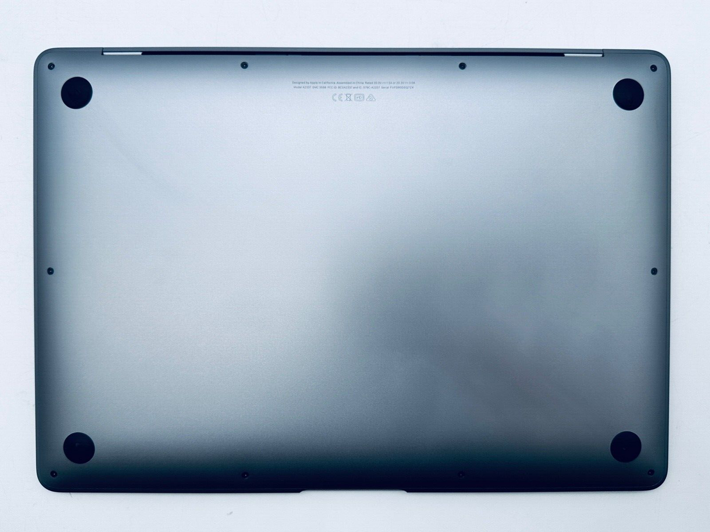 Apple MacBook Air 13" Retina M1 8-Core CPU 8-GPU 16GB Ram 1TB SSD