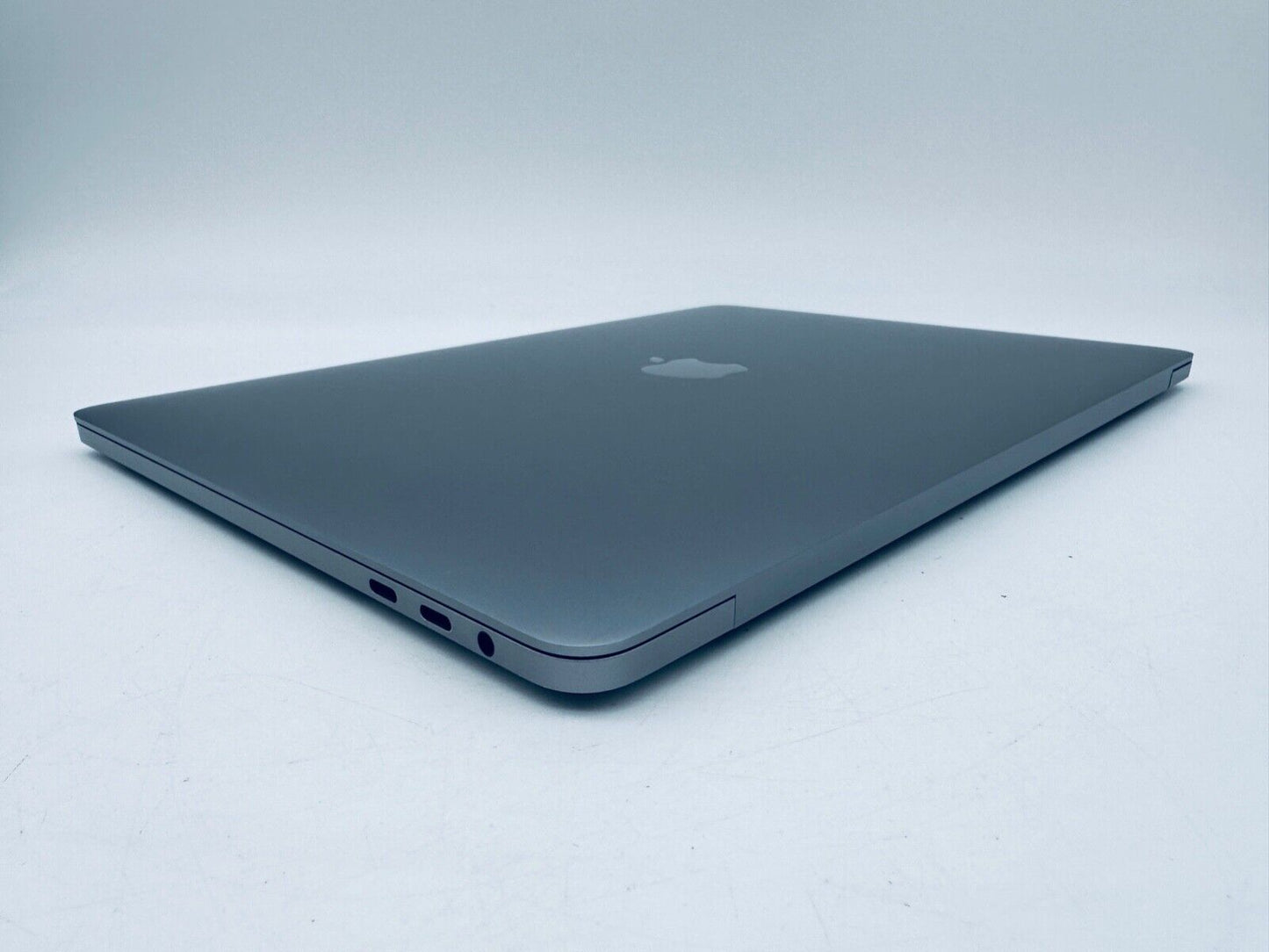Apple MacBook Pro 13" 2017 Touch Bar Intel Core i5 3.1Ghz 16GB 512GB SSD