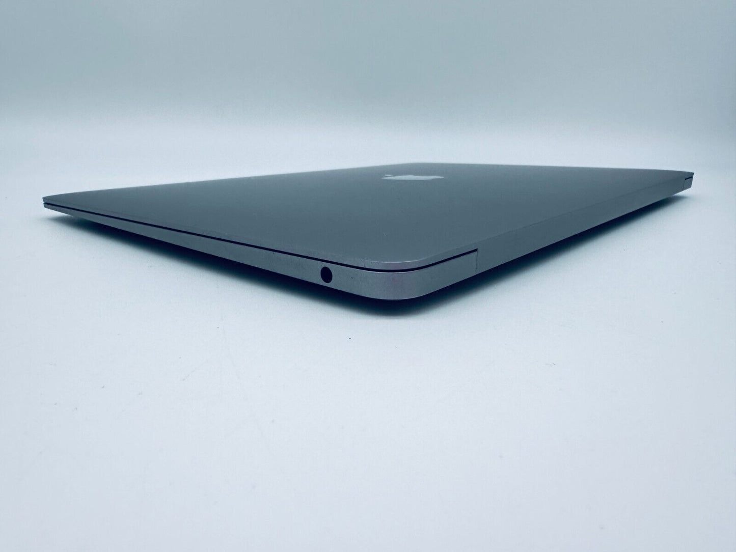 Apple MacBook Air 13" 2020 Retina Touch ID Intel i3 1.1Ghz 8GB, 256GB SSD