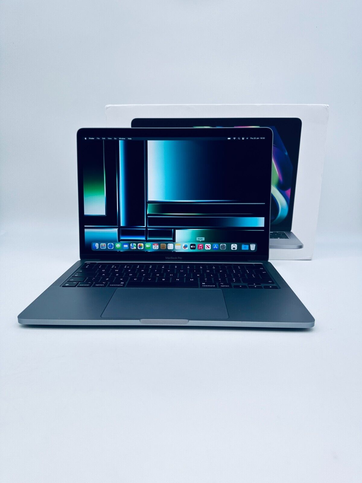Apple MacBook Pro 13" Retina M1 Touch Bar 8-Core CPU 8-GPU 8GB Ram 256GB SSD