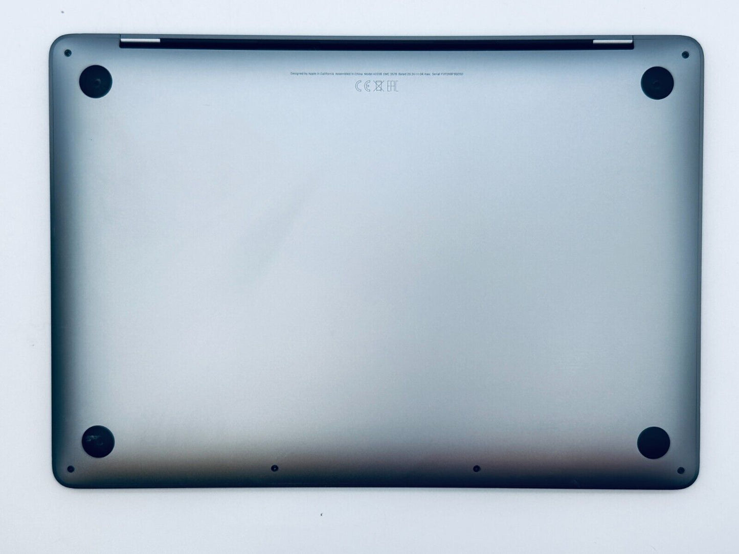 Apple MacBook Pro 13" Retina M1 Touch Bar 8-Core CPU 8-GPU 8GB Ram 256GB SSD