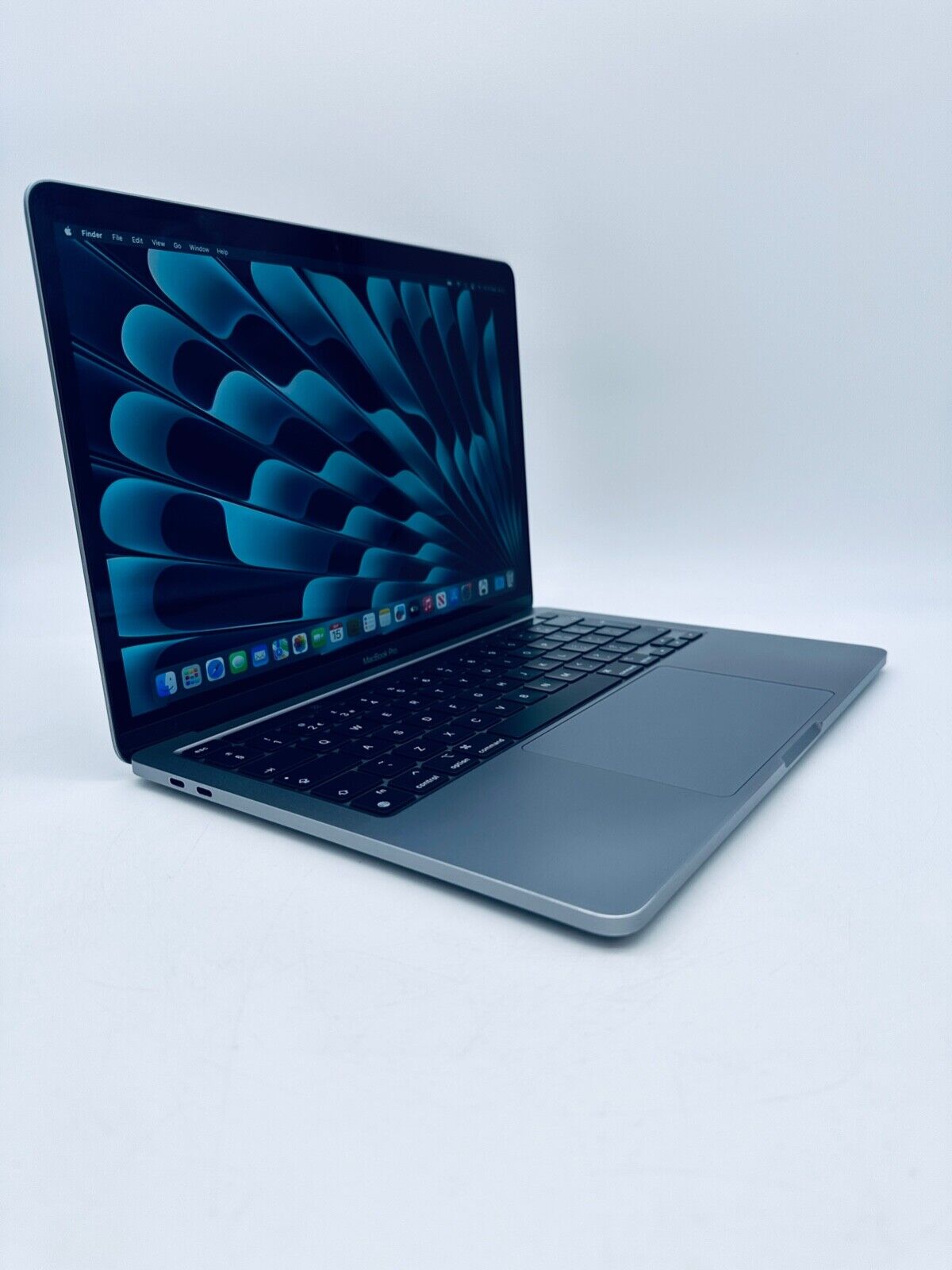Apple MacBook Pro 13" Retina M1 Touch Bar 8-Core CPU 8-GPU 16GB Ram 512GB SSD