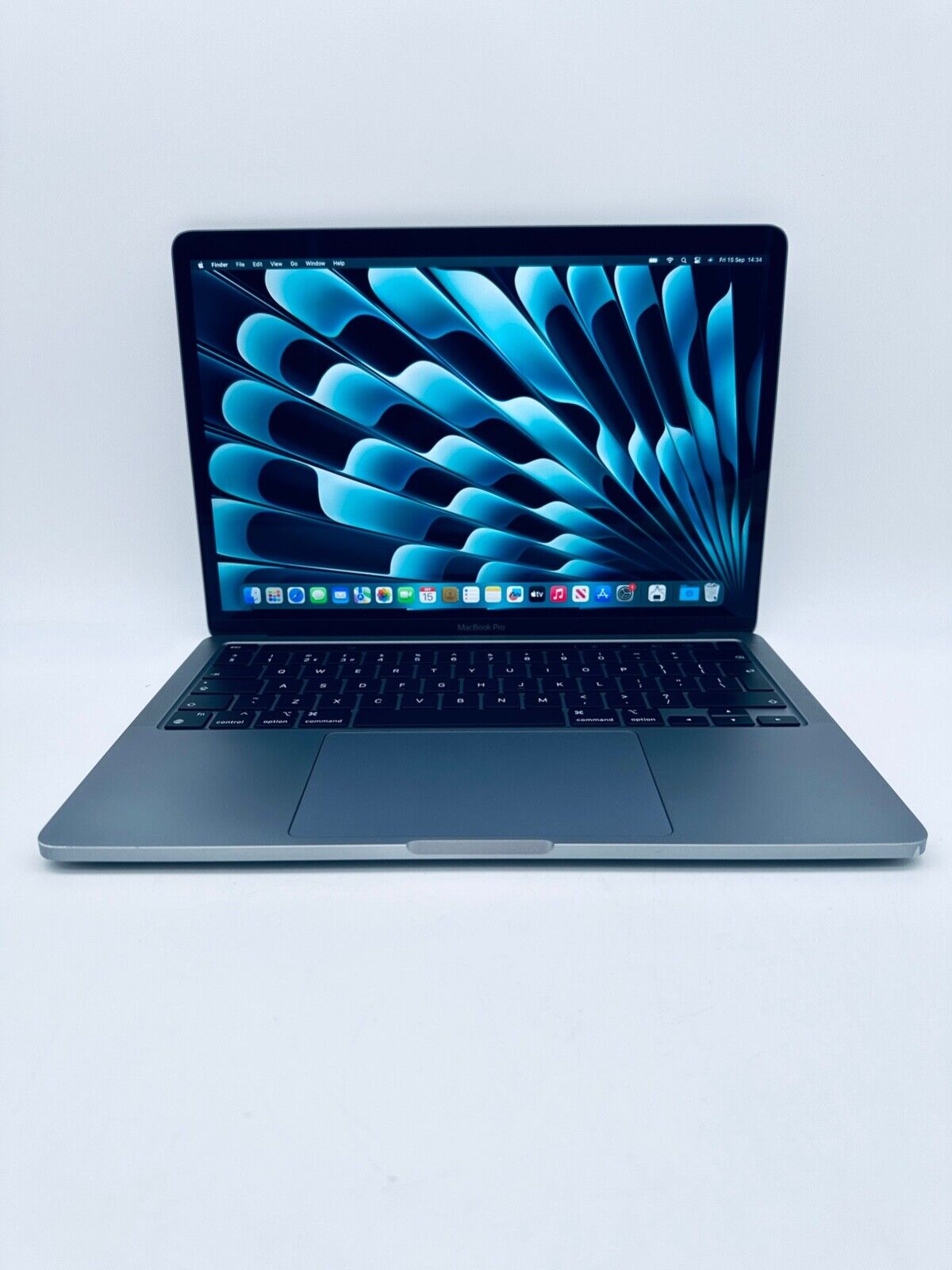 Apple MacBook Pro 13" Retina M1 Touch Bar 8-Core CPU 8-GPU 16GB Ram 512GB SSD