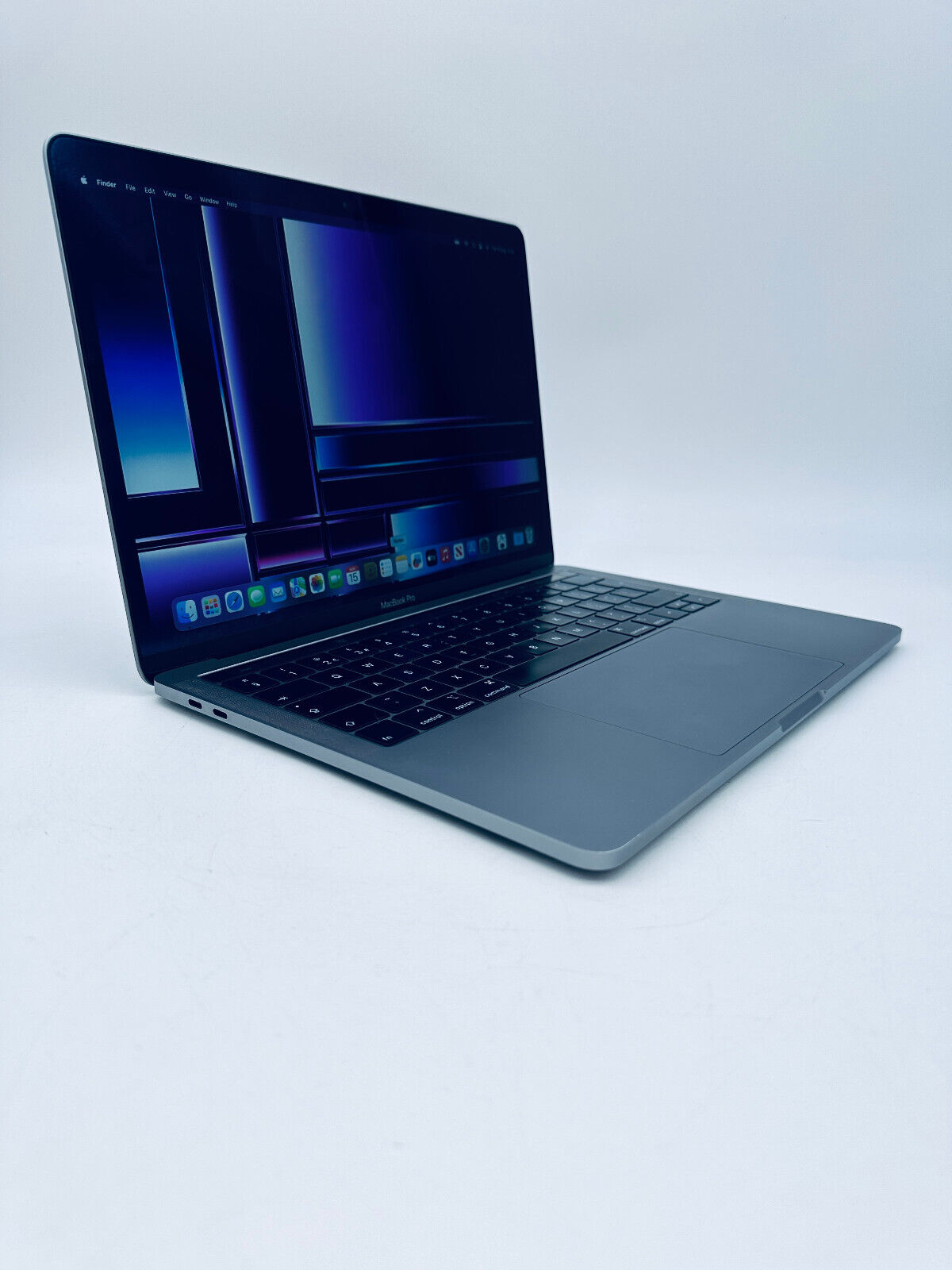 Apple MacBook Pro 13" 2018 Touch Bar Intel Core i5 2.3Ghz 8GB 256GB SSD, Grey