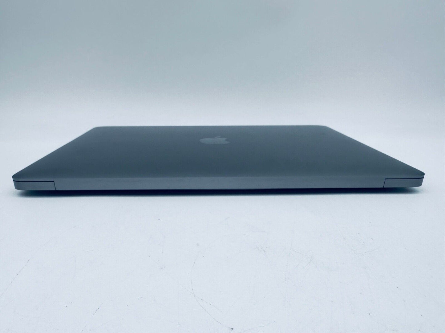 Apple MacBook Air 13" Retina M1 8-Core CPU 8-GPU 16GB Ram 1TB SSD