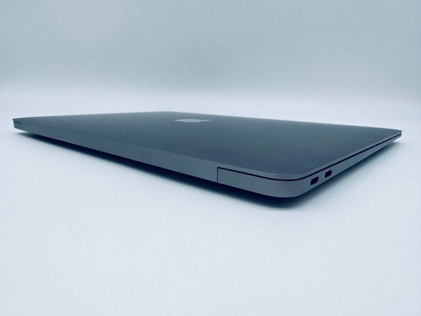 Apple MacBook Air 13" Retina M1 8-Core CPU 7-Core GPU 16GB Ram 512GB SSD
