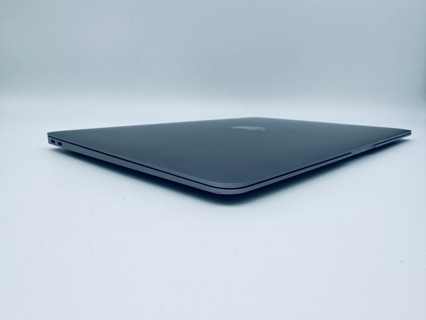 Apple MacBook Air 13" Retina M1 8-Core CPU 7-Core GPU 16GB Ram 512GB SSD