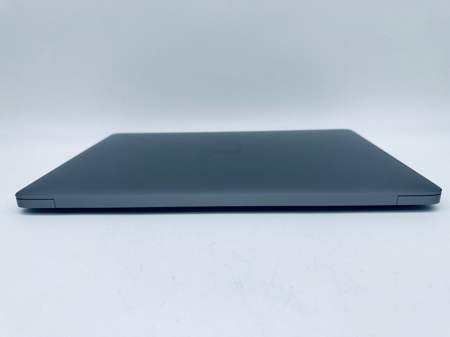 Apple MacBook Air 13" Retina M1 8-Core CPU 8-GPU 8GB Ram 512GB SSD