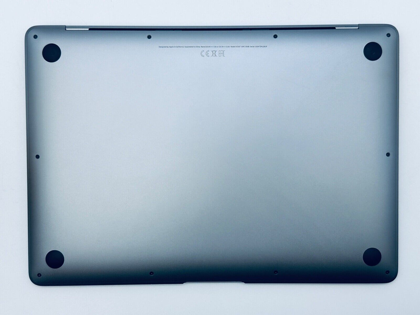 Apple MacBook Air 13" Retina M1 8-Core CPU 7-Core GPU 16GB Ram 256GB SSD