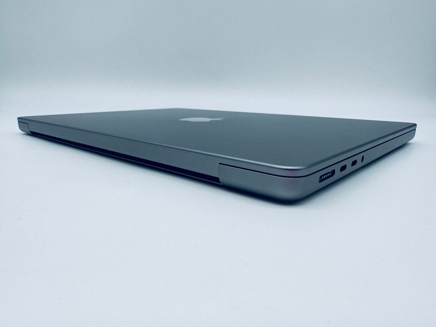 Apple MacBook Pro 14" 2023 M3 8-Core CPU 10-Core GPU 8GB 512GB SSD
