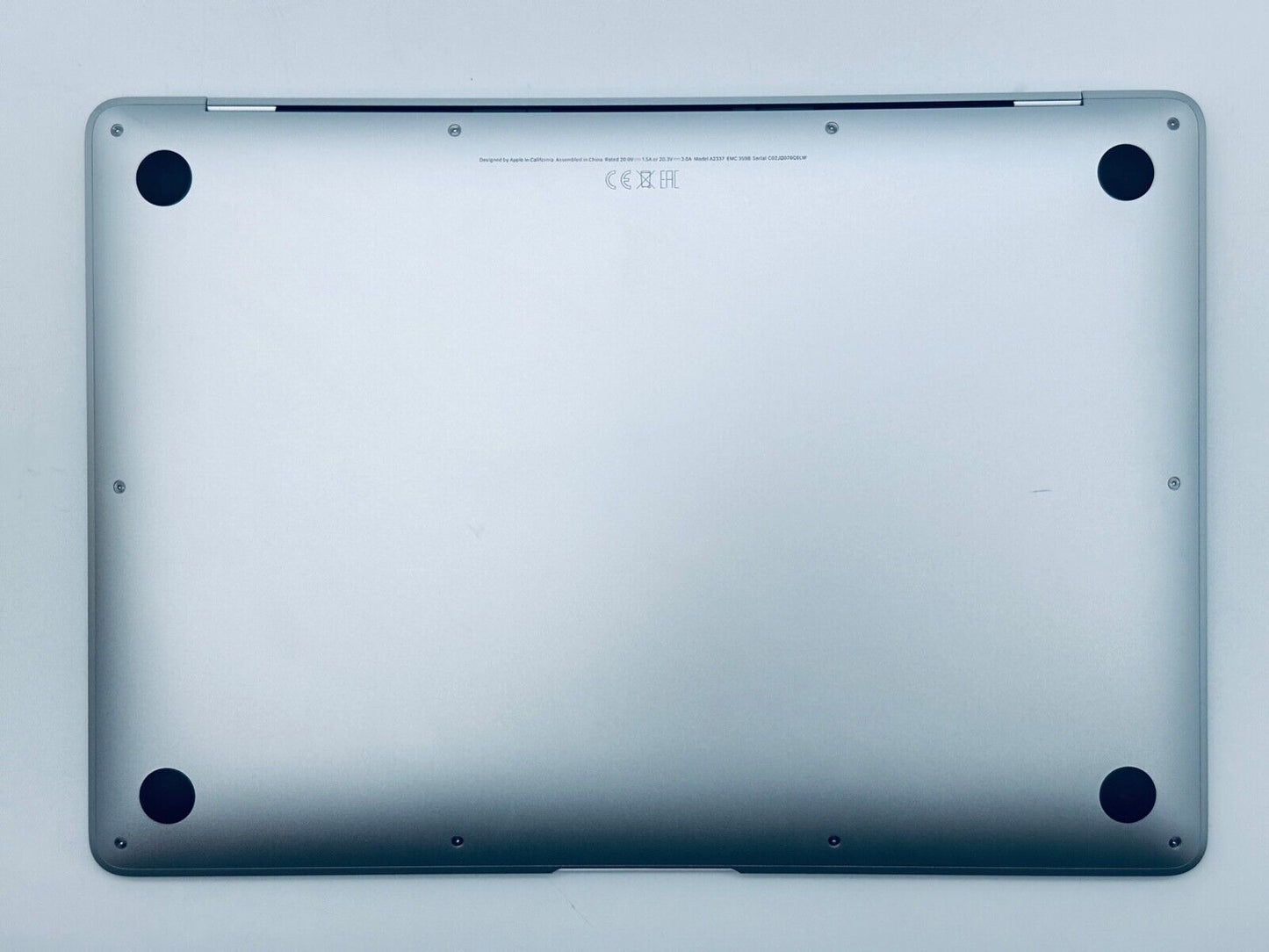 Apple MacBook Air 13" Retina M1 8-Core CPU 7-Core GPU 16GB Ram 256GB SSD