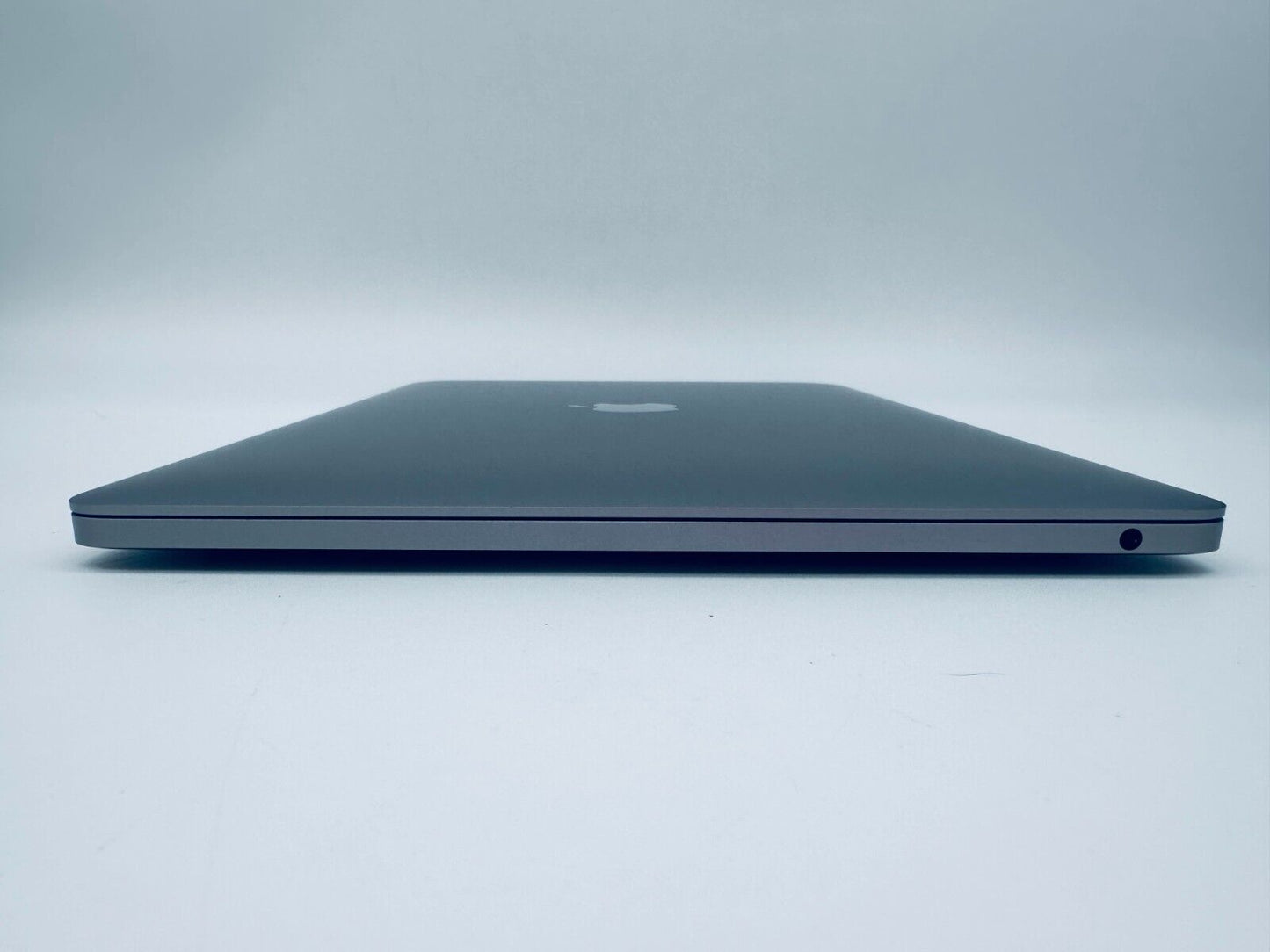 Apple MacBook Pro 13" Inch 2019 Core i7 1.7ghz, 16GB RAM, 256GB SSD