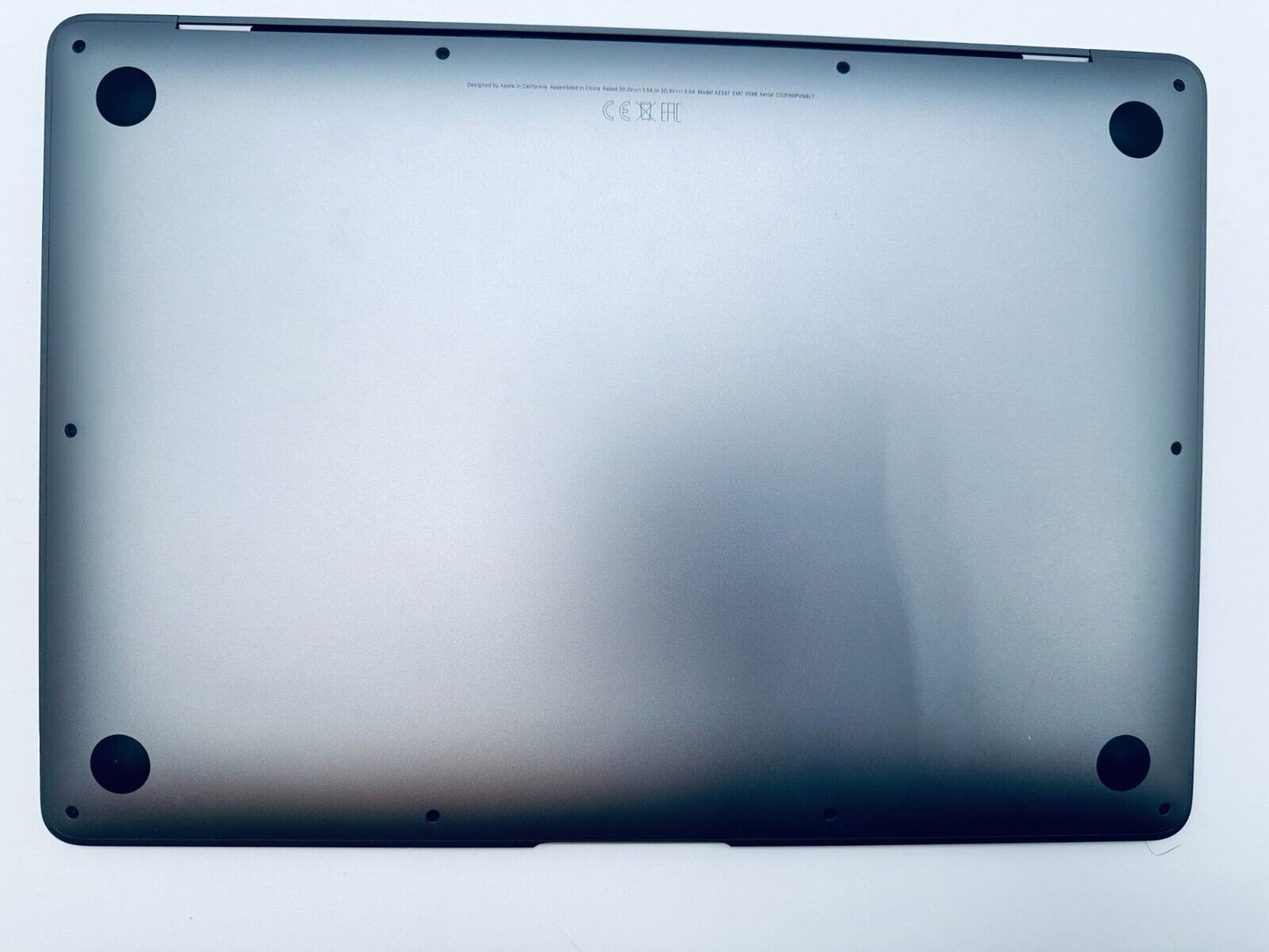 Apple MacBook Air 13" Retina, Touch ID M1 8-Core 8-GPU 16GB Ram 512GB SSD