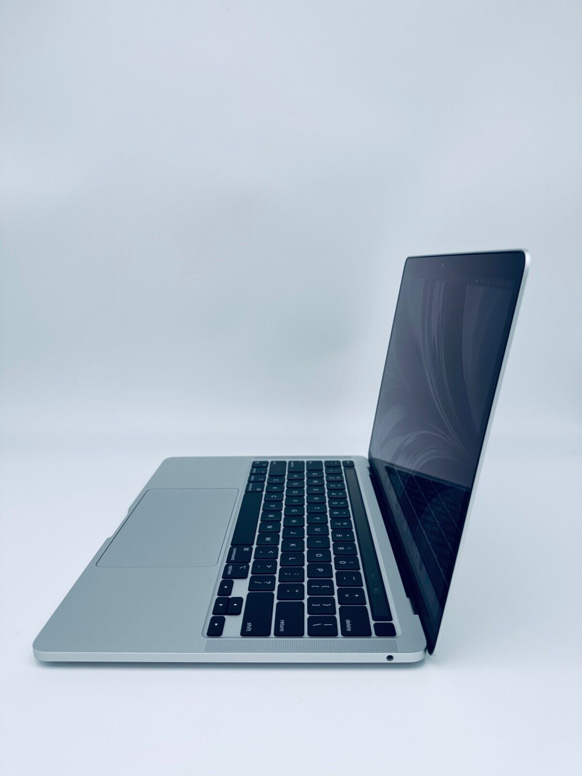Apple MacBook Pro 13 Touch Bar ID M1 8-Core 8-GPU 16GB Ram 512GB SSD