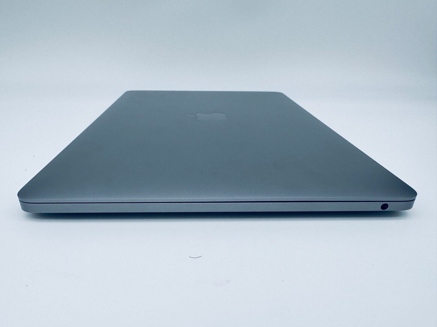 Apple MacBook Pro 13 Touch Bar M1 8-Core 8-GPU 16GB Ram 256GB SSD
