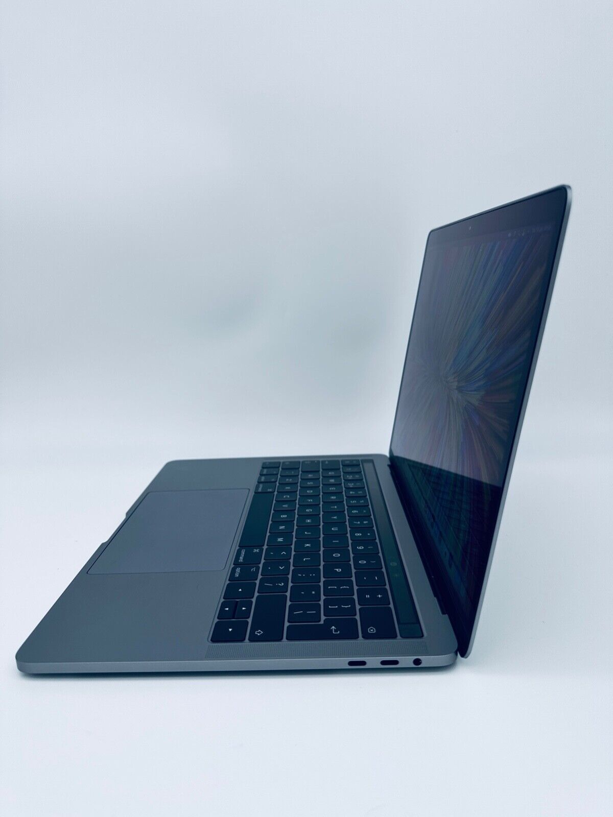 Apple MacBook Pro 13" 2017 Touch Bar ID Core i5 3.1Ghz 8GB 256GB SSD