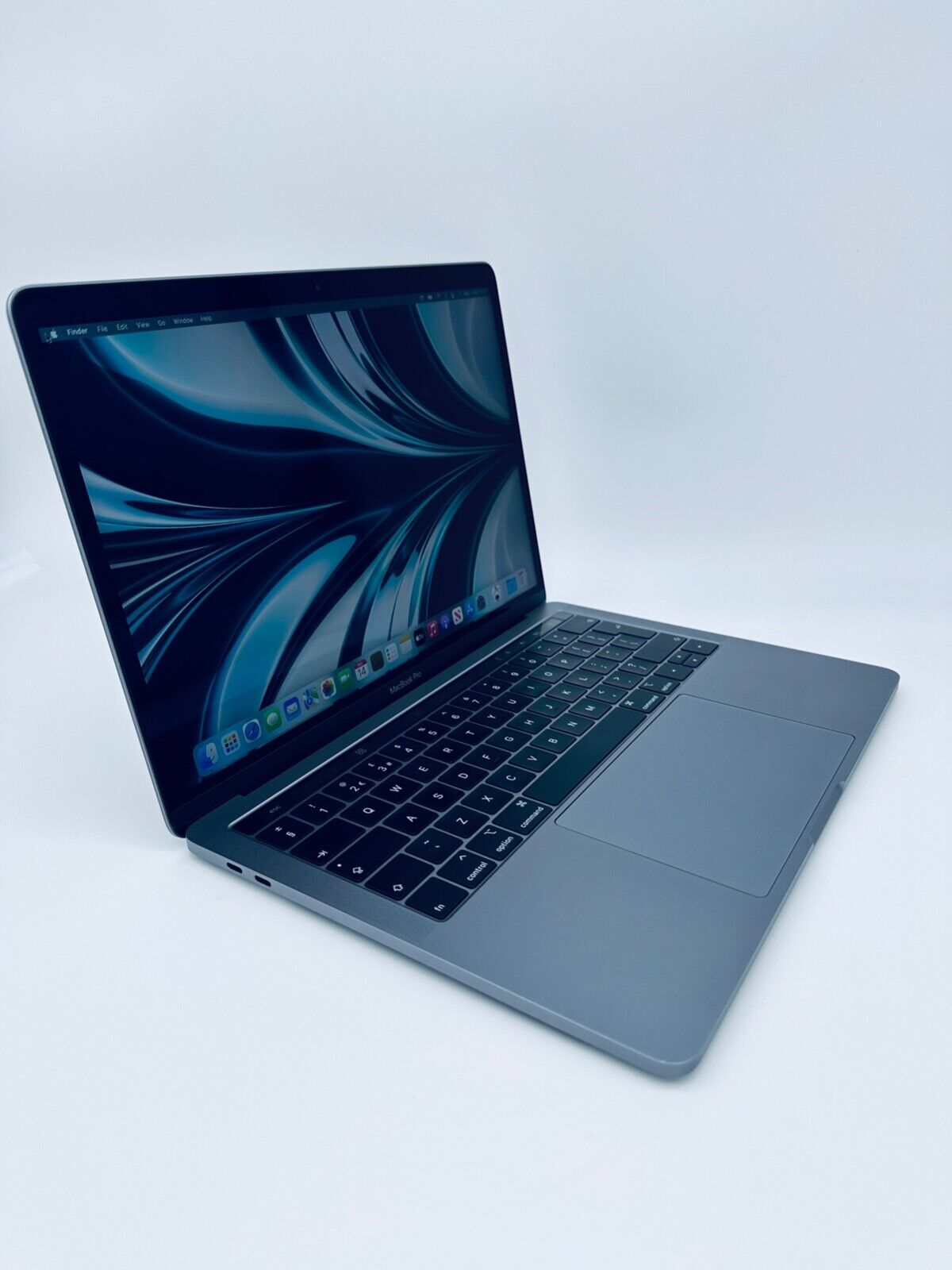 Apple MacBook Pro 13" 2018 Touch Bar Intel Core i5 2.3Ghz 8GB 256GB SSD