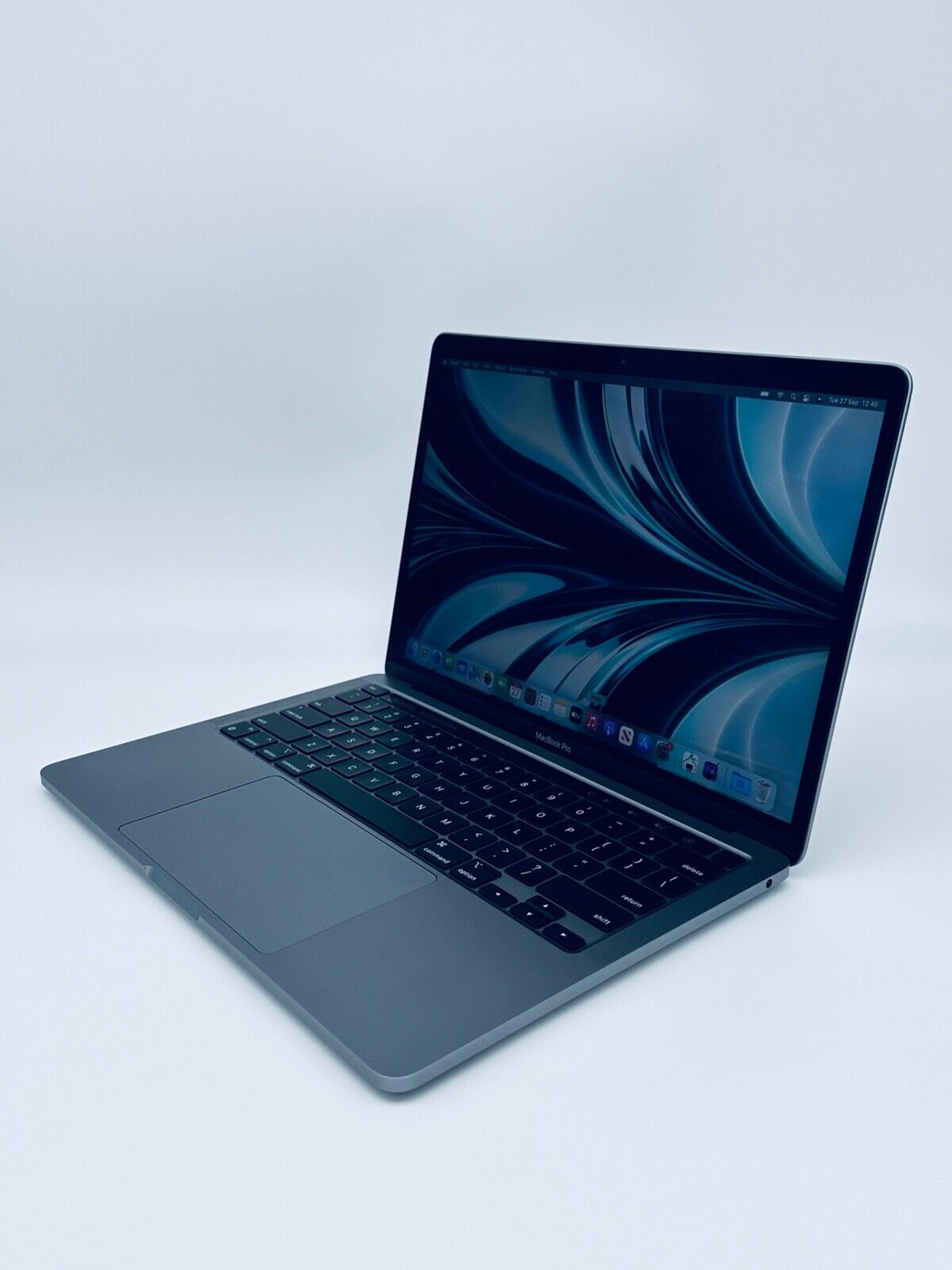 Apple MacBook Pro 13 Touch Bar ID M1 8-Core 8-GPU 8GB Ram 512GB SSD