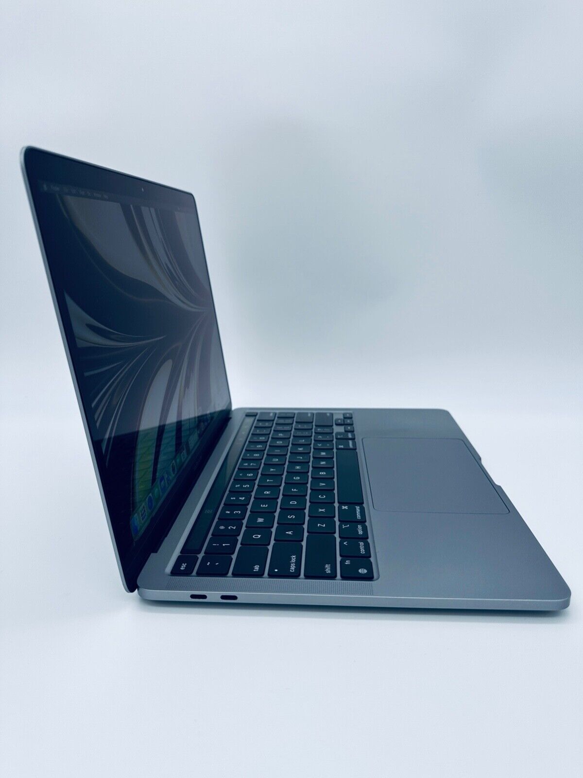 Apple MacBook Pro 13 Touch Bar ID M1 8-Core 8-GPU, 8GB Ram, 1TB SSD