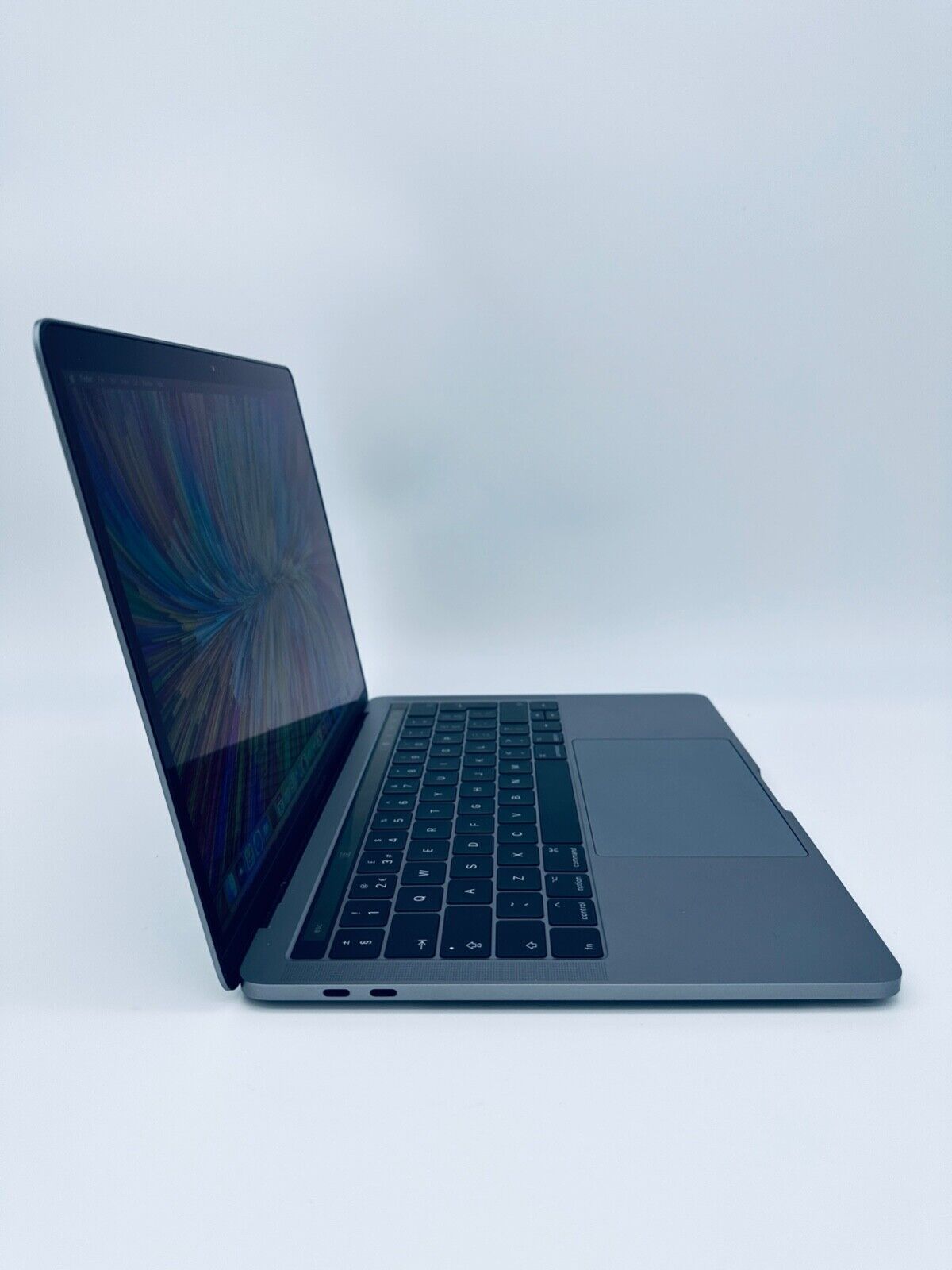Apple MacBook Pro 13" 2017 Touch Bar ID Core i5 3.1Ghz 8GB 256GB SSD