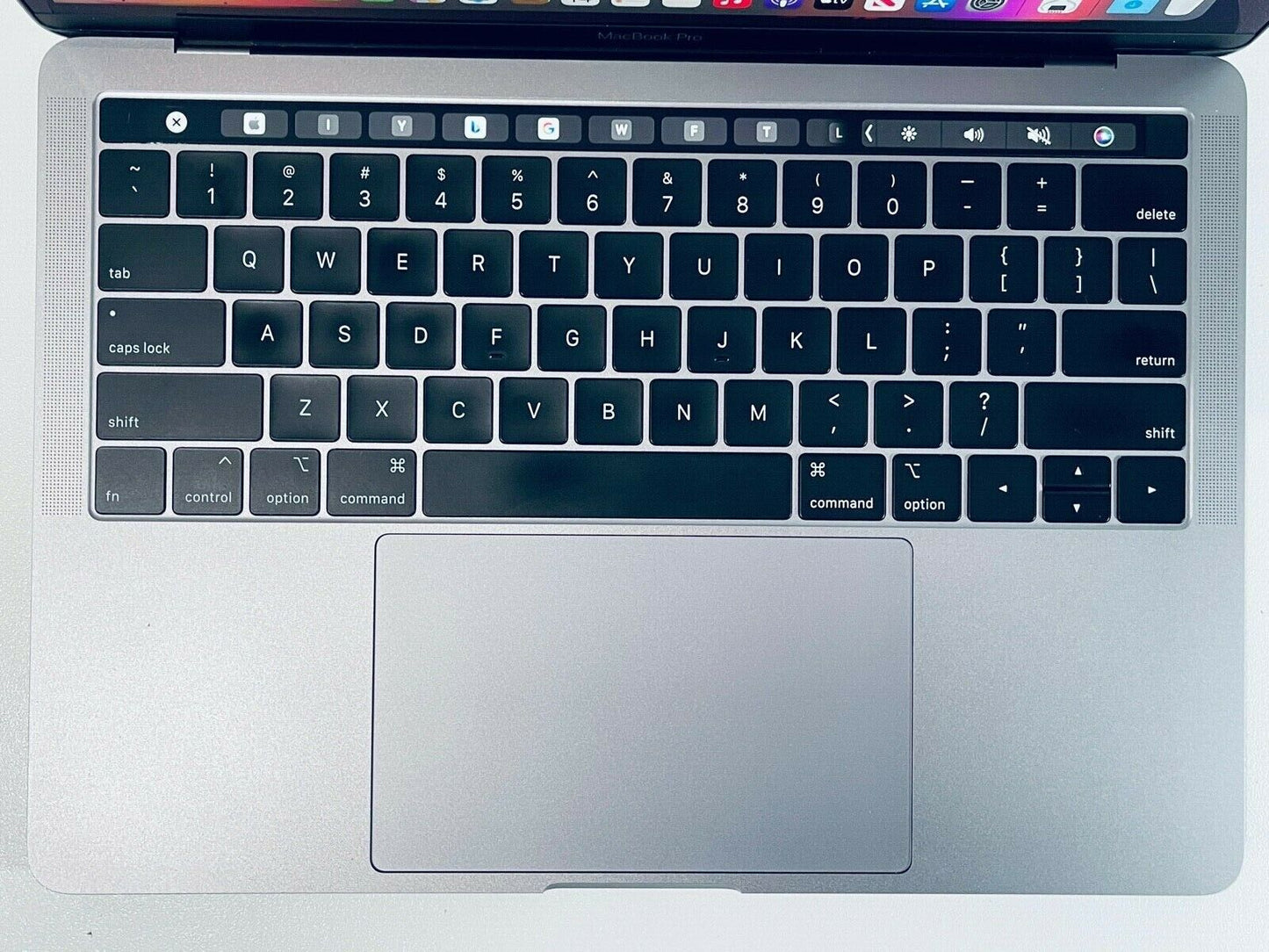 Apple MacBook Pro 13" 2019 Touch Bar ID Intel Quad Core i5 2.4Ghz 8GB 512GB SSD