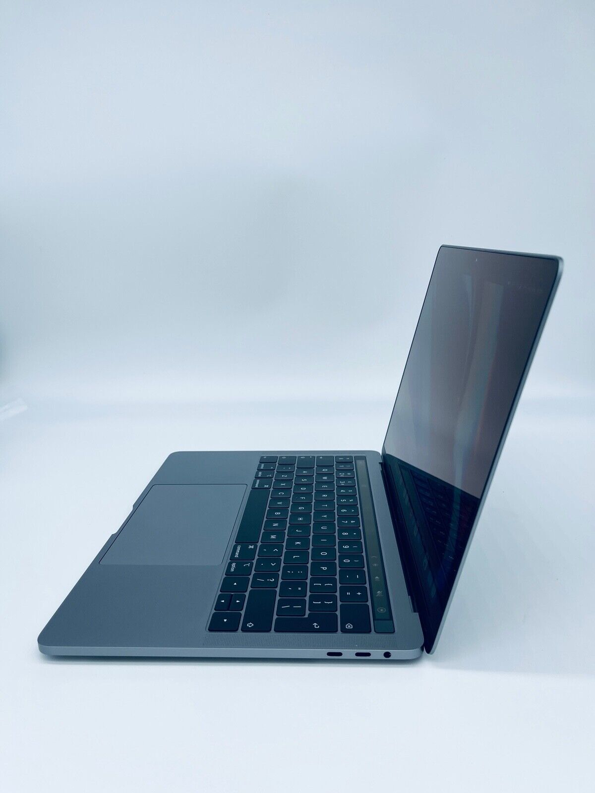 Apple MacBook Pro 13" 2019 Touch Bar Intel Quad Core i5 2.4Ghz 8GB 512GB SSD
