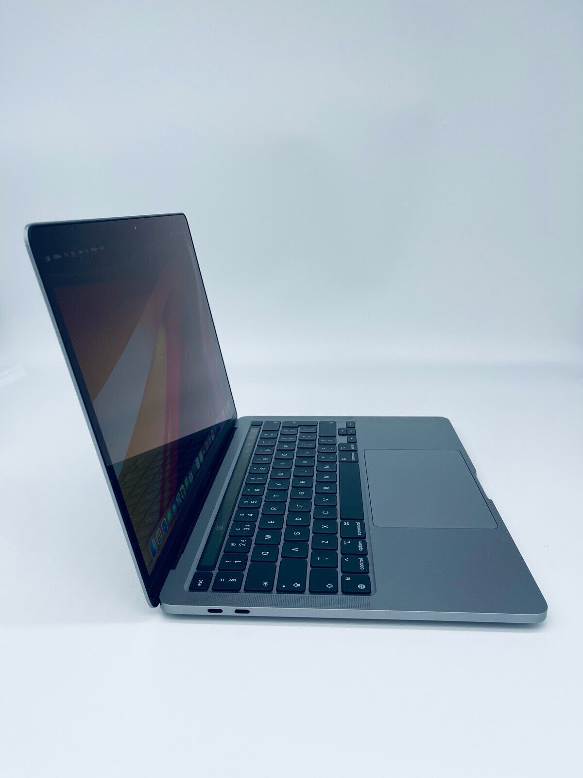 Apple MacBook Pro 13 Touch Bar ID M1 8-Core 8-GPU 16GB Ram 1TB SSD
