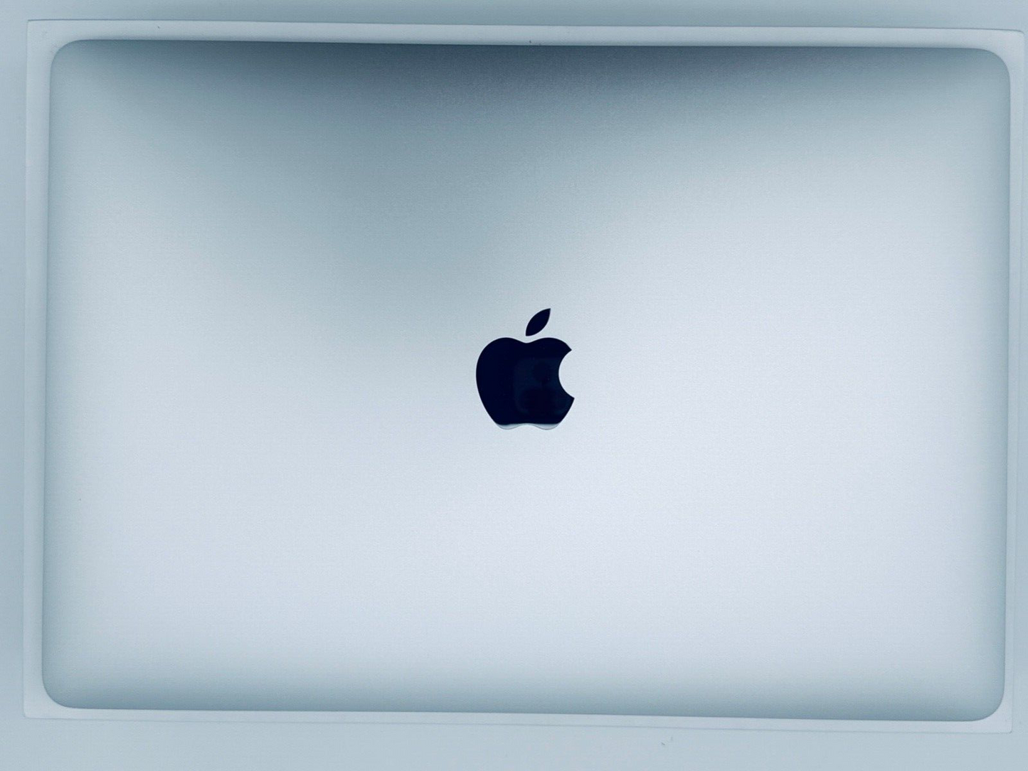 Apple MacBook Air 13" Retina Touch ID i7 1.2Ghz 16GB Ram 512GB SSD