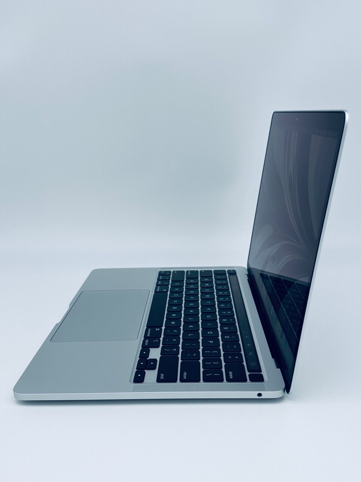 Apple MacBook Pro 13 Touch Bar ID M1 8-Core 8-GPU 16GB Ram 512GB SSD