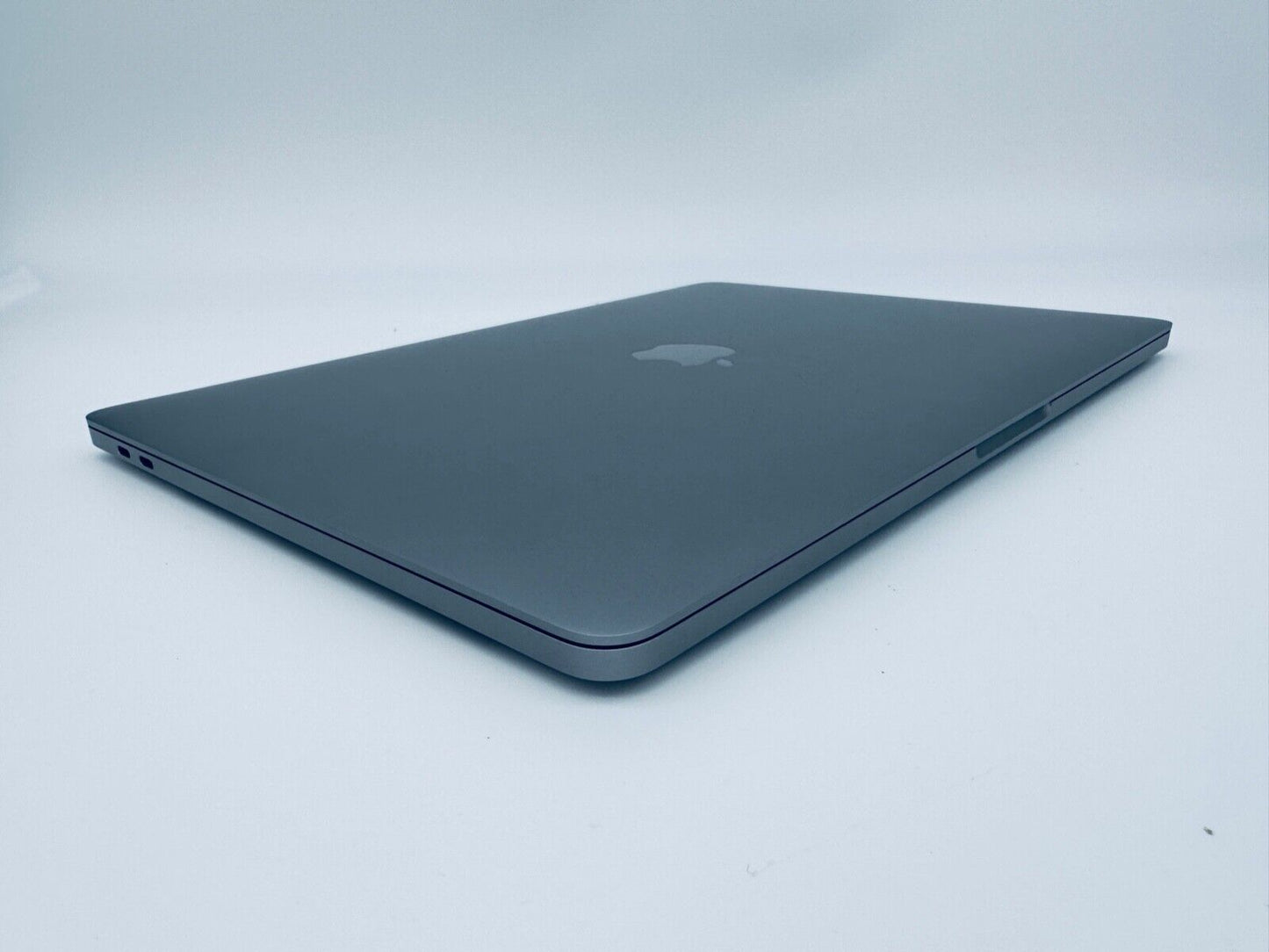 Apple MacBook Pro 13" 2017 Touch Bar ID Core i7 3.5Ghz 16GB 256GB SSD