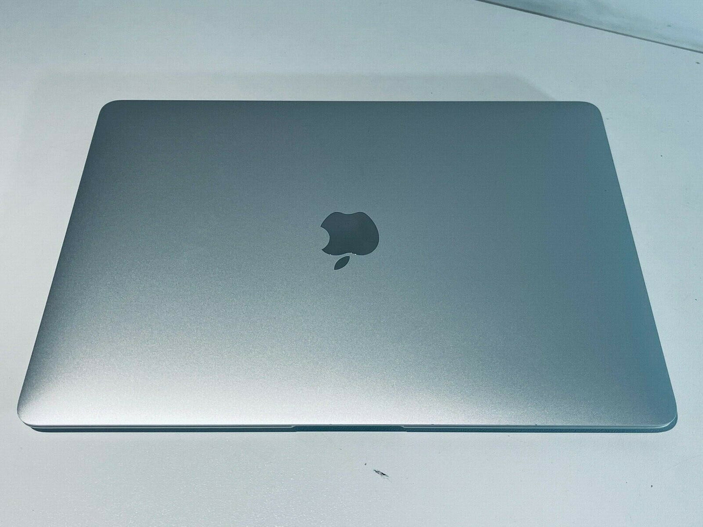 Apple MacBook Air 13" Retina Touch ID 2019 Intel Core i5 1.6Ghz 16GB 1TB SSD