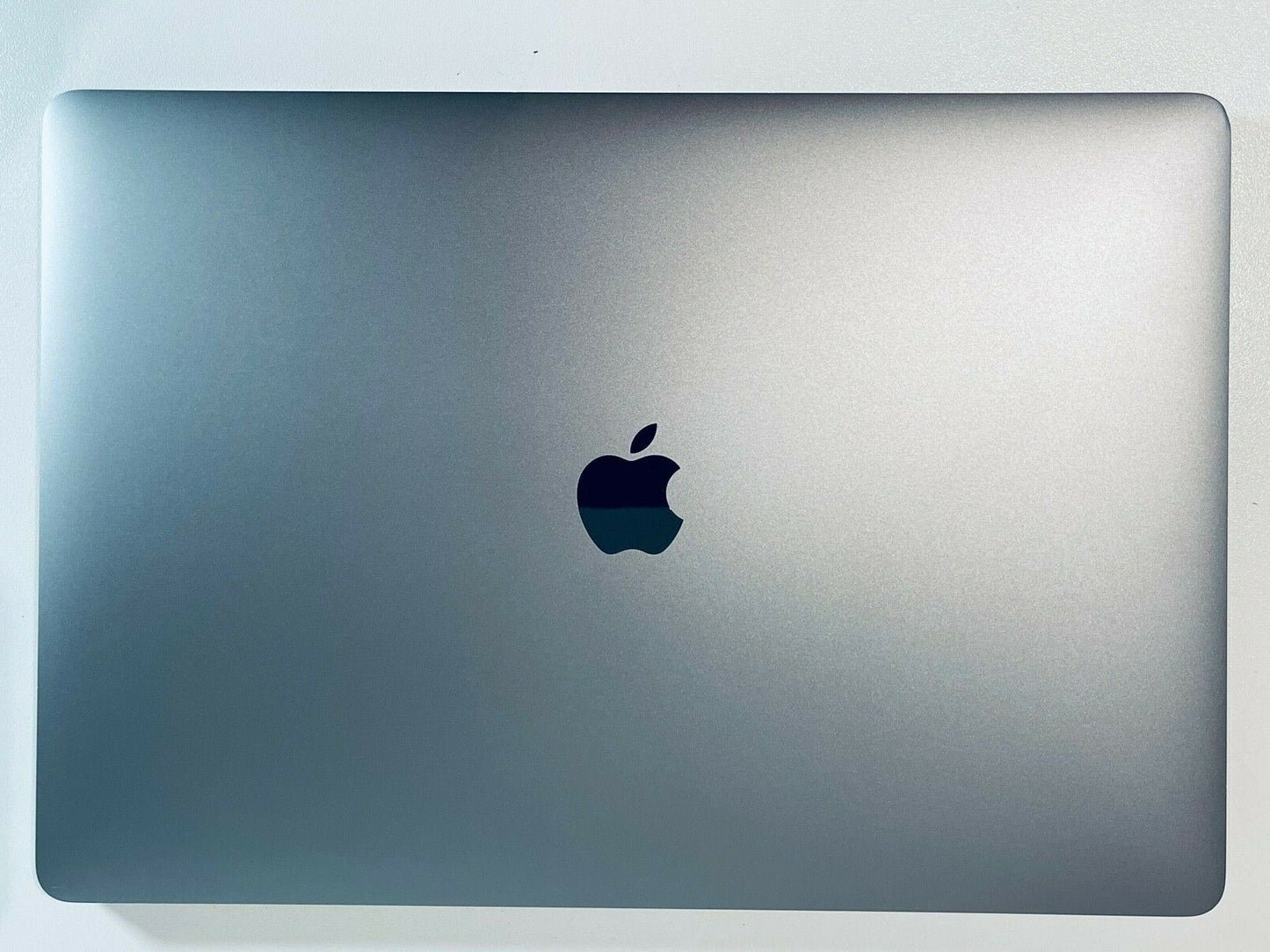 Apple MacBook Pro 13" 2019 Touch Bar ID Intel Quad Core i5 2.4Ghz 16GB 2TB SSD