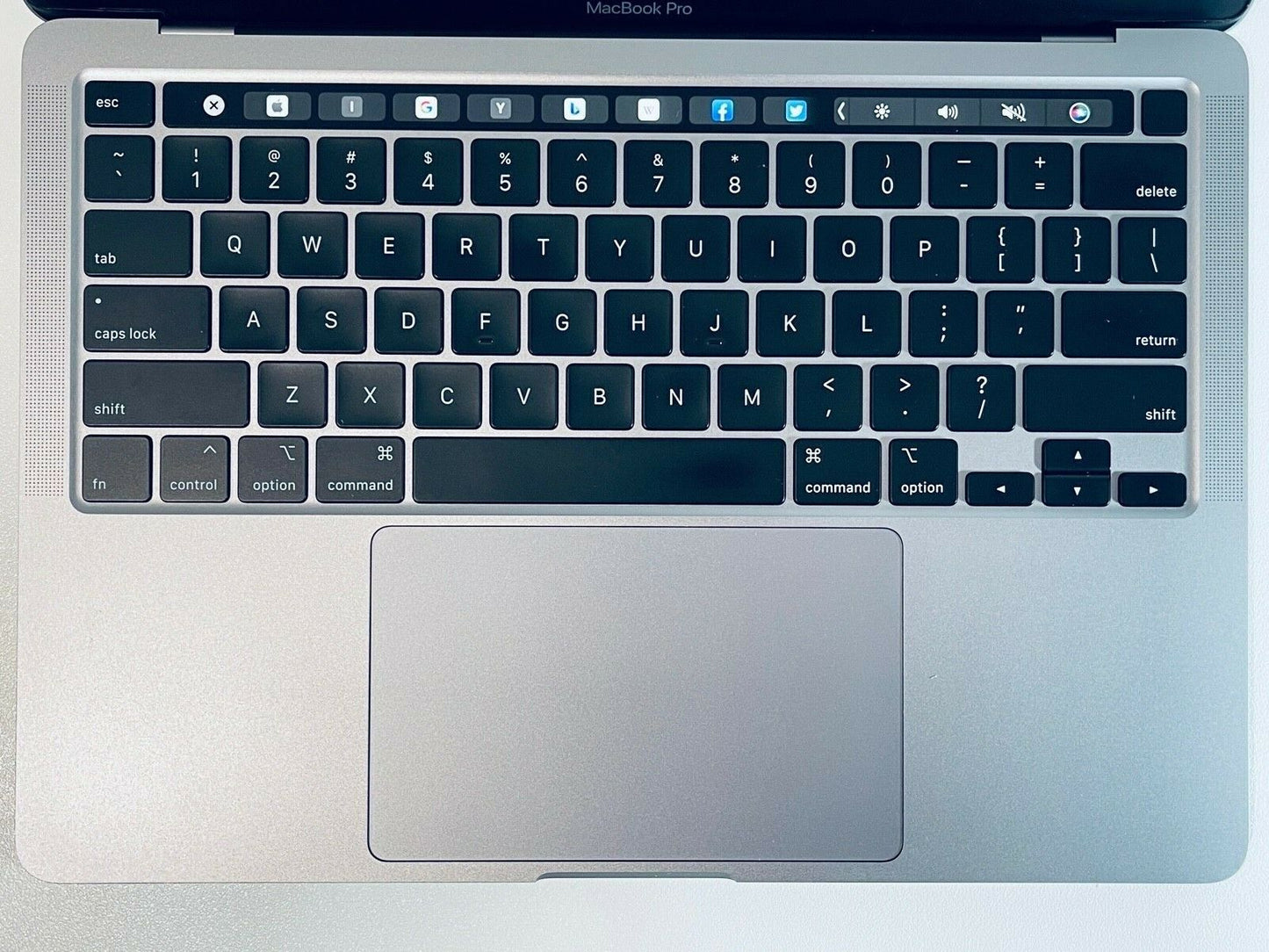 Apple MacBook Pro 13" 2020 Touch Bar Quad Core i5 2.0Ghz 32GB 4TB SSD