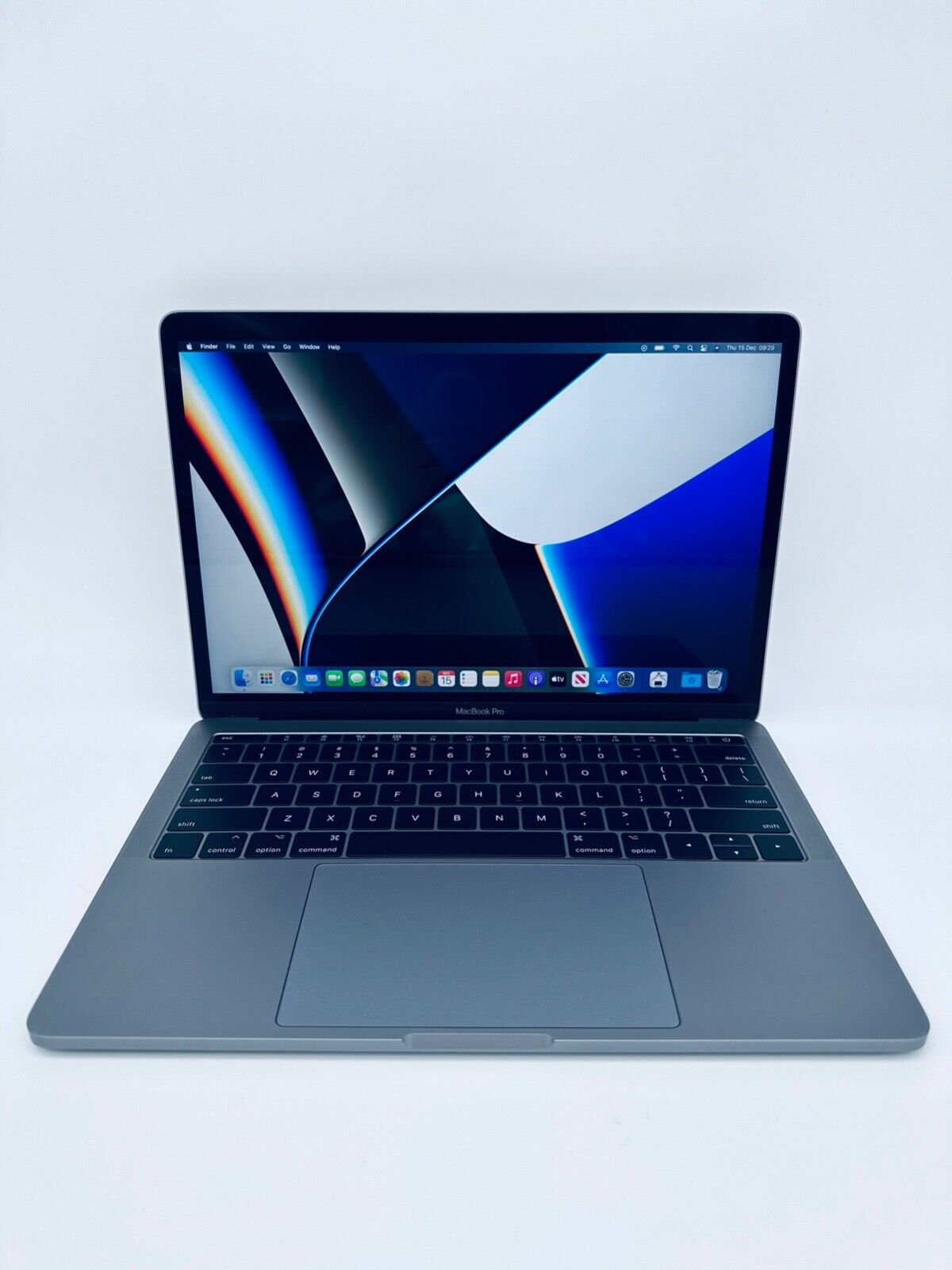 Apple MacBook Pro 13" 2016 Intel Core i5 2.0Ghz 8GB 1TB SSD