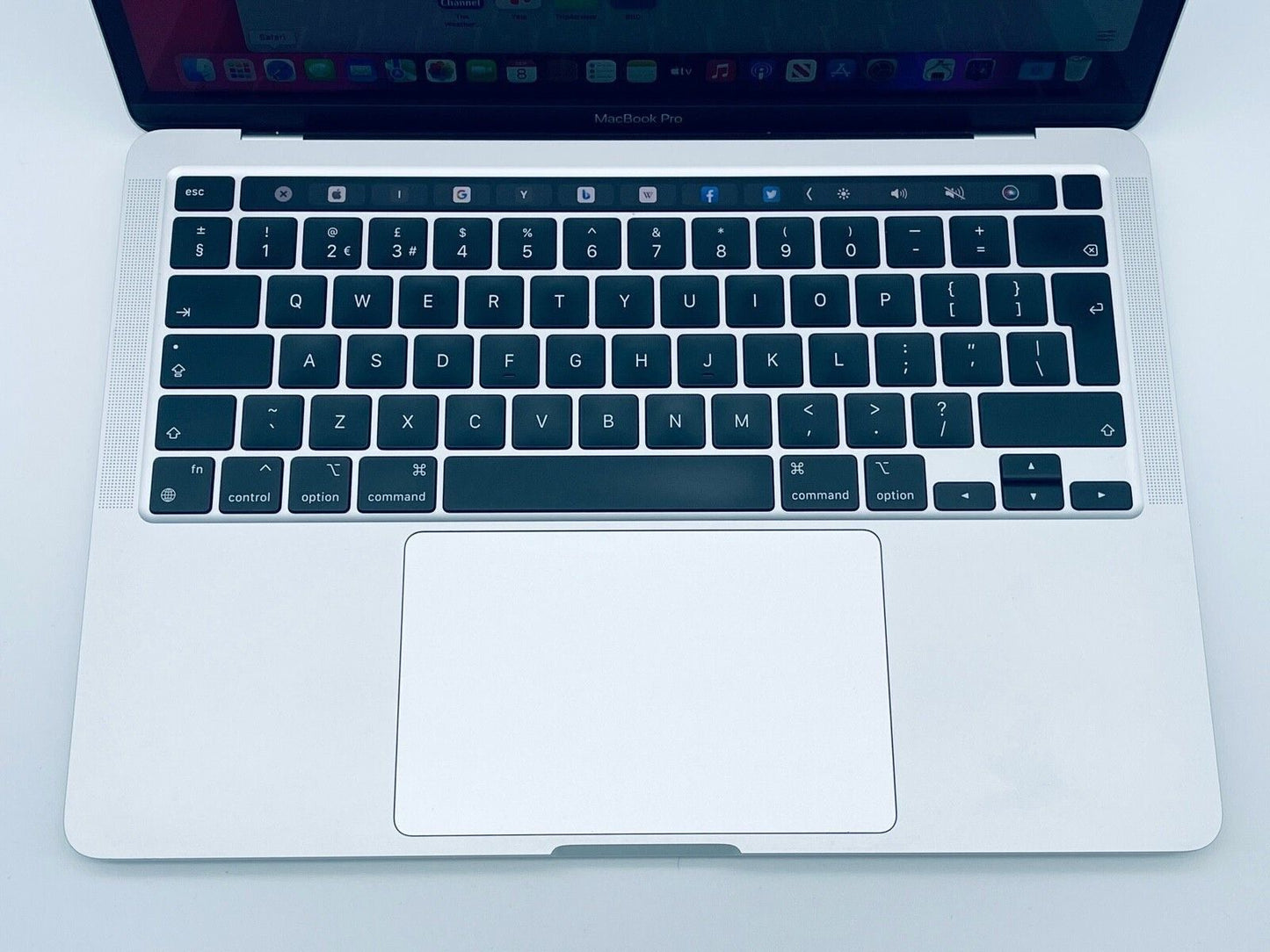 Apple MacBook Pro 13 Touch Bar ID M1 8-Core 8-GPU 16GB Ram 512GB SSD