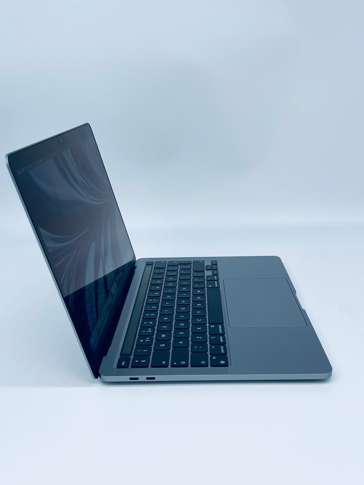 Apple MacBook Pro 13 Touch Bar ID M1 8-Core 8-GPU 16GB Ram 1TB SSD