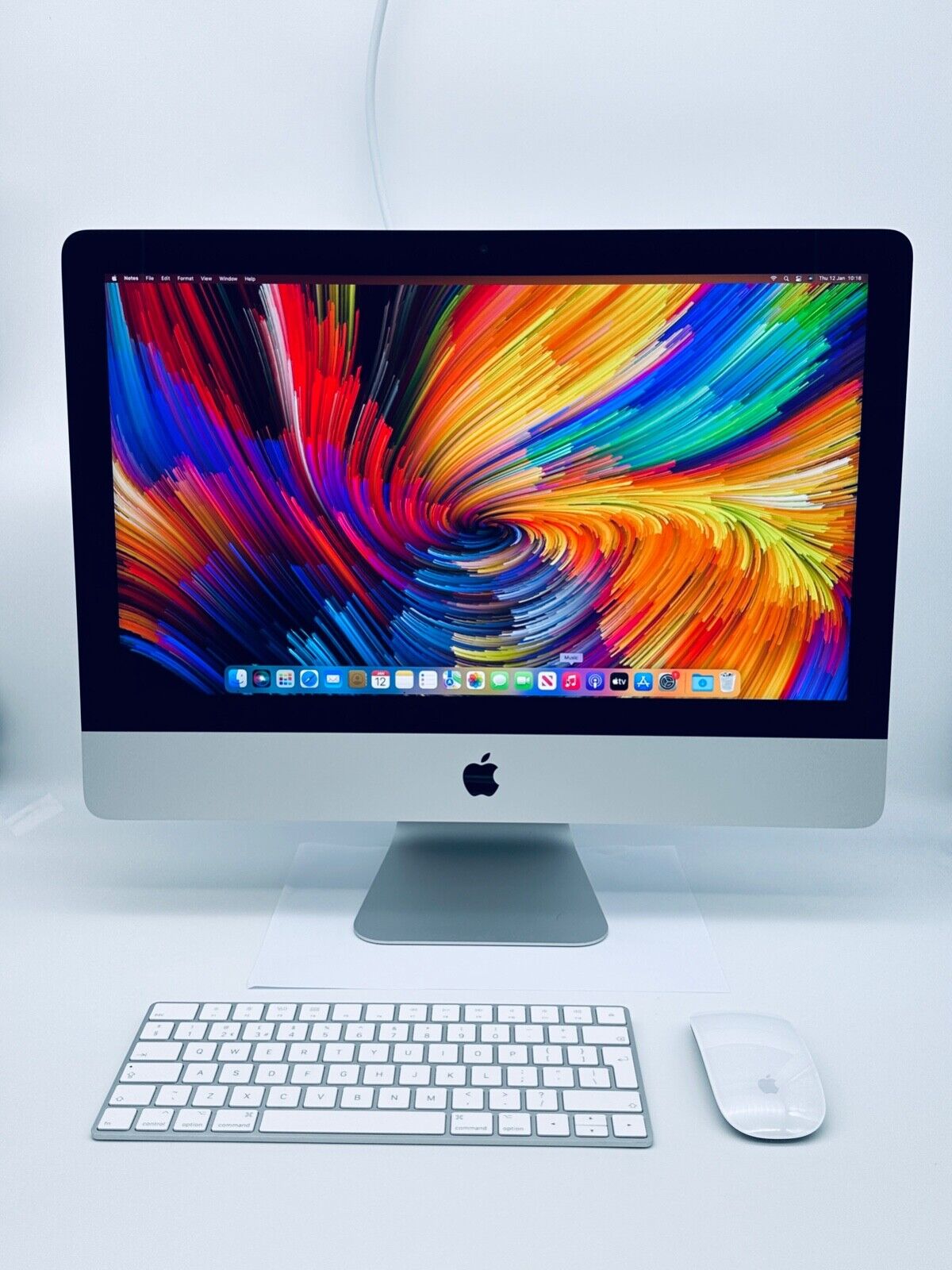 Apple iMac 21.5" 4K Retina Screen 2017 Intel Core i5 3.0Ghz Quad Core, 8GB, 1TB HDD