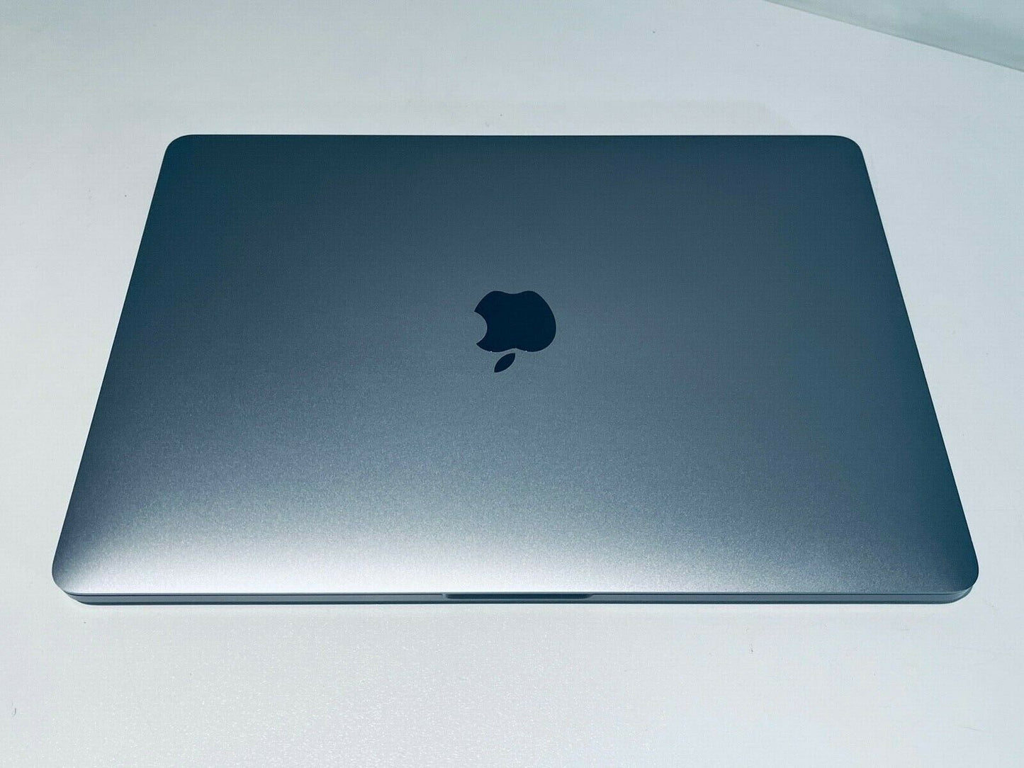 Apple MacBook Pro 13" 2019 Touch Bar ID Intel Quad Core i5 1.4Ghz 8GB 512GB SSD